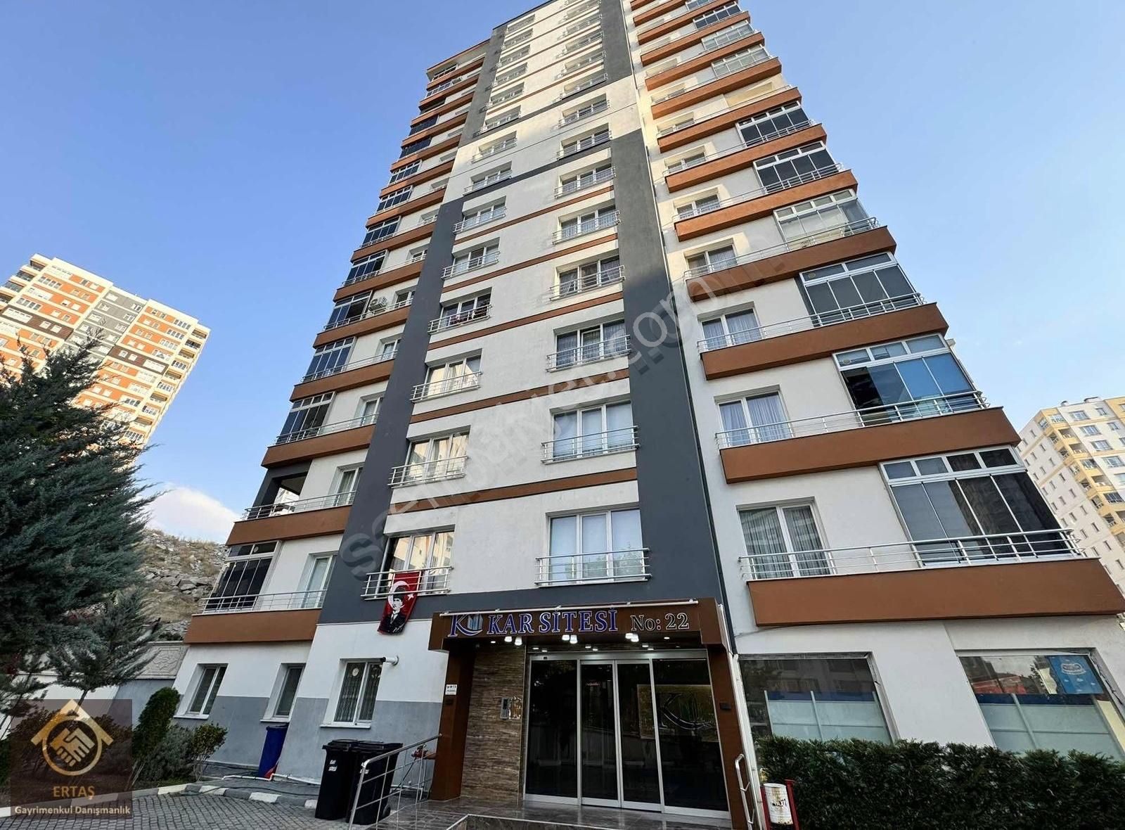 Talas Mevlana Satılık Daire PAPATYA CADDESİNDE 750 LİK KÜTLE SATILIK LÜKS DAİRE