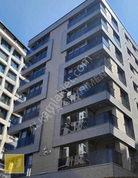 Kadıköy Suadiye Satılık Daire SUADİYE'DE SATILIK BAĞDAT CADDESİ'NE 4. BİNADA NET 115m2 3+1