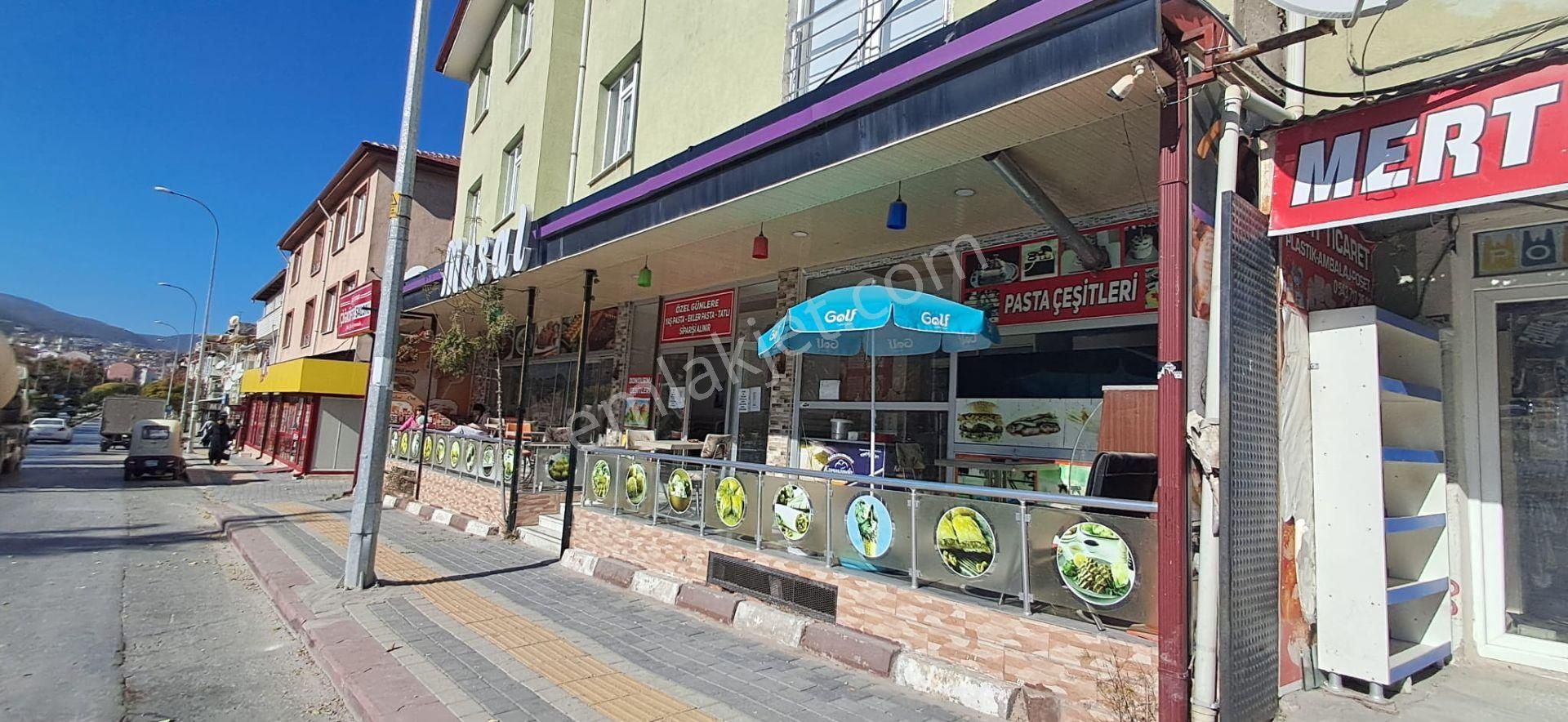 Kütahya Merkez Evliya Çelebi Kiralık Genel  EVLİYA ÇELEBİ MAH. CADDE ÜZERİNDE DEVREN KİRALIK CAFE 