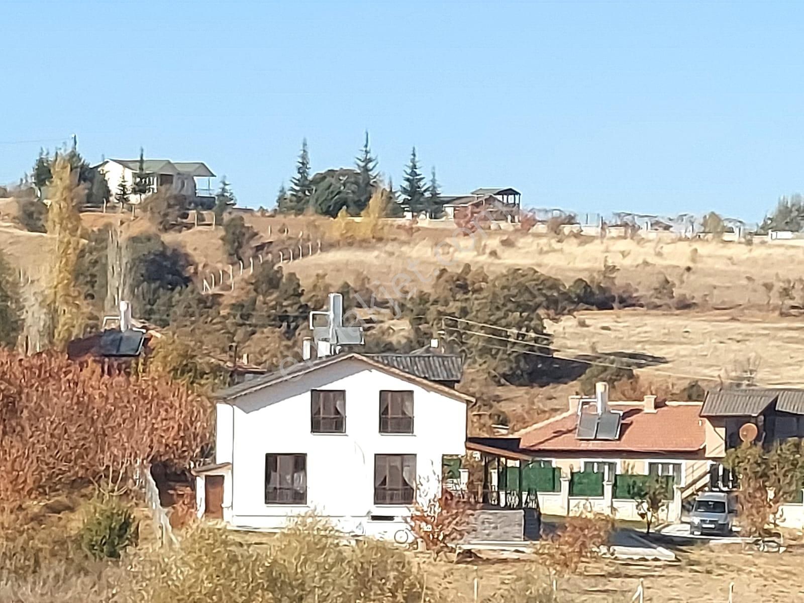 Akşehir Saray Satılık Turizm/Konut Alanı Bizim Emlaktan Çook Hesaplı Mükemmel Yatırımlık