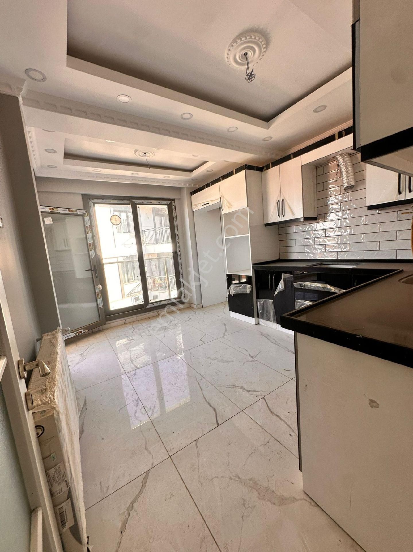 Salihli Aksoy Satılık Daire SATILIK 2+1 LÜKS DAİRE 