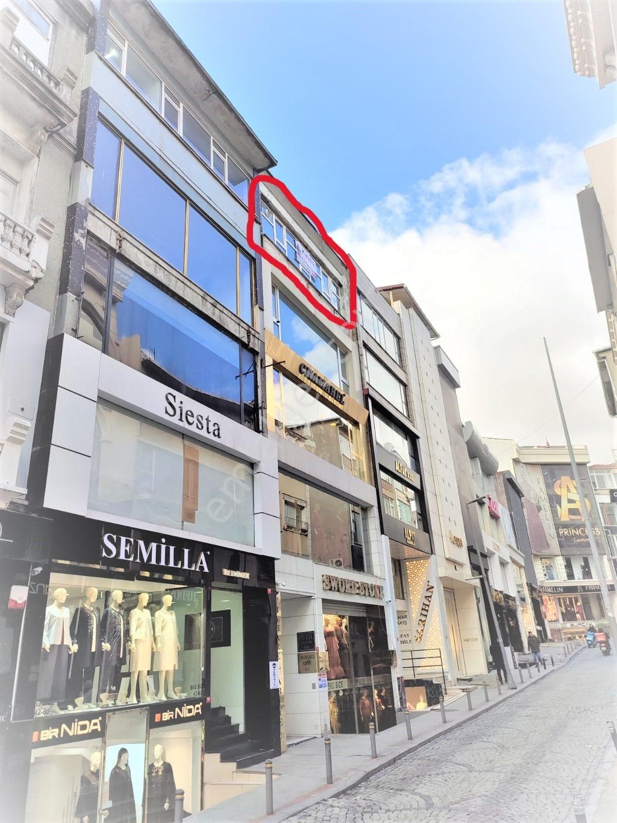 Şişli Meşrutiyet Kiralık Ofis Suna Tabakçı'dan Şişli Osmanbey 150 M2 Kiralık İş Yeri/ofis