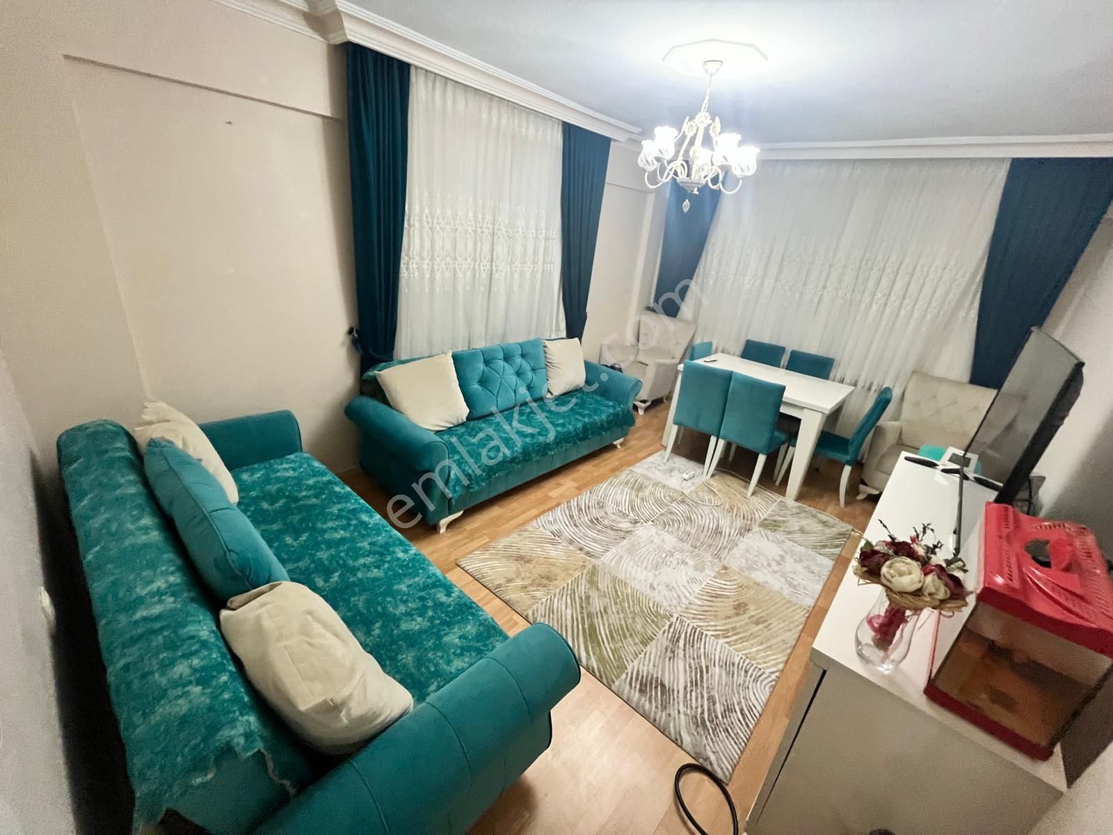 Sincan Pınarbaşı Satılık Daire  SİNCAN PINARBAŞI MAH KATTA SALON BAGIMSIZ KREDI LIMITSIZ DAİRE