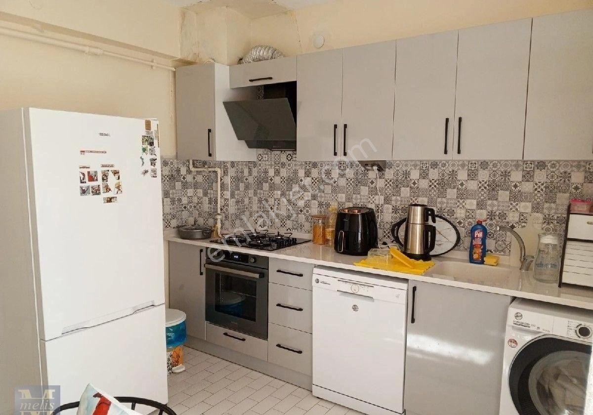 Odunpazarı Kırmızıtoprak Satılık Daire KIRMIZITOPRAK MH VİŞNE SOKAKTA 3+1 SATILIK DAİRE