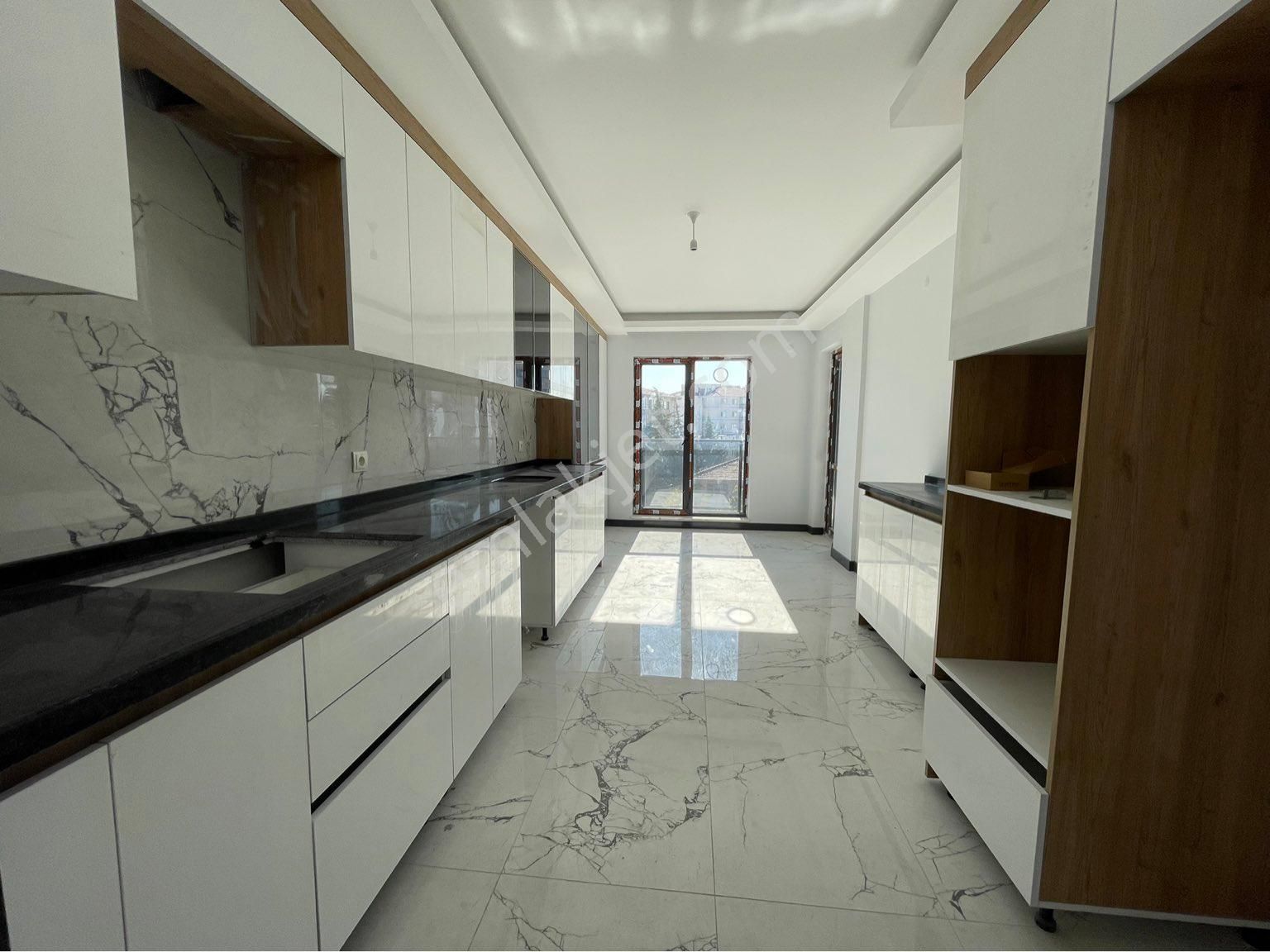 Etimesgut Elvan Satılık Daire ELVAN MAH SIFIR 3+1 140 m2 ASANSÖR LÜ