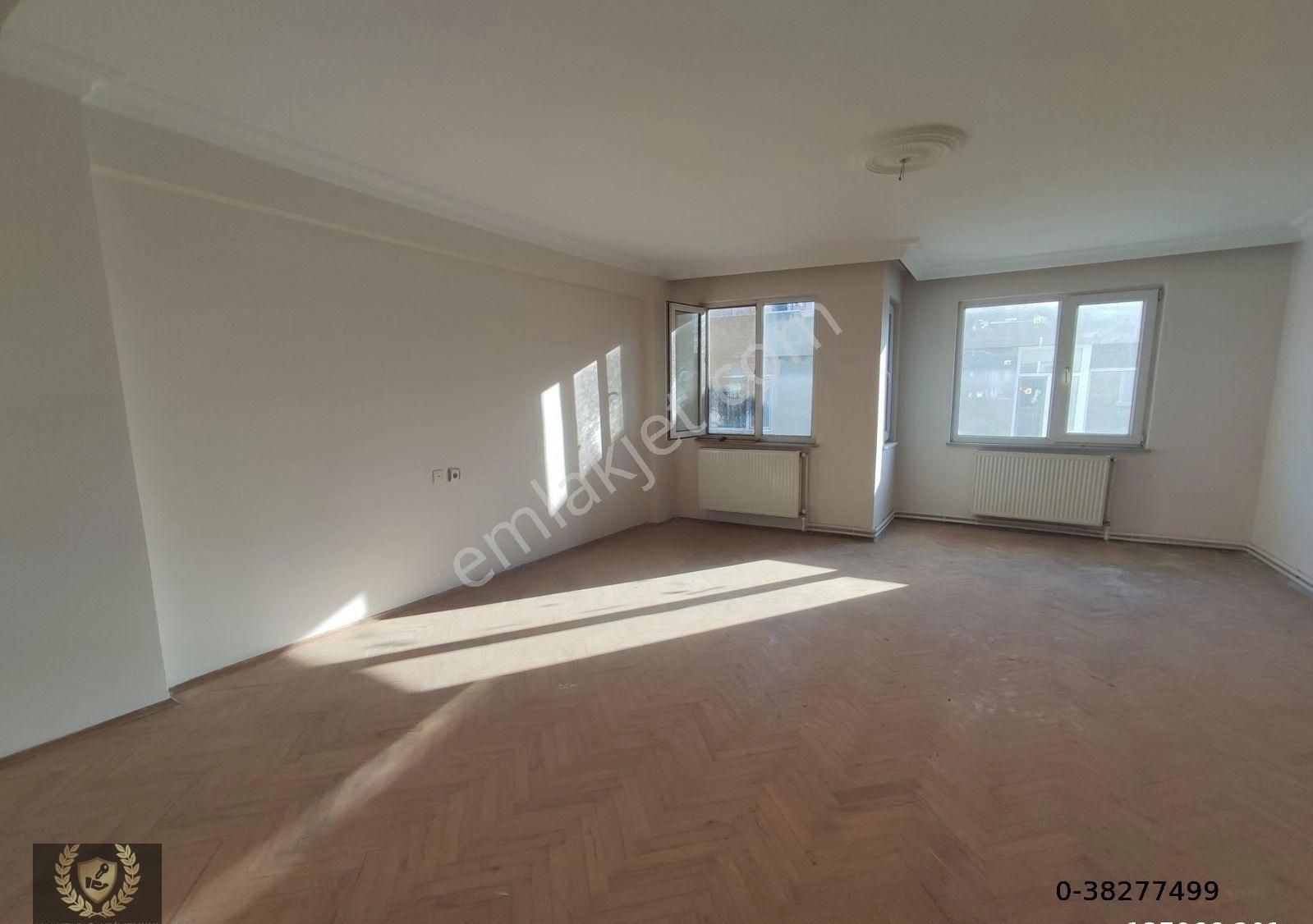 Bandırma Günaydın Satılık Daire Bandırma Anahtar Gayrimenkul'den Günaydın Mah. 4+1 250 m2 Deniz Manzaralı Satılık Dublex Daire