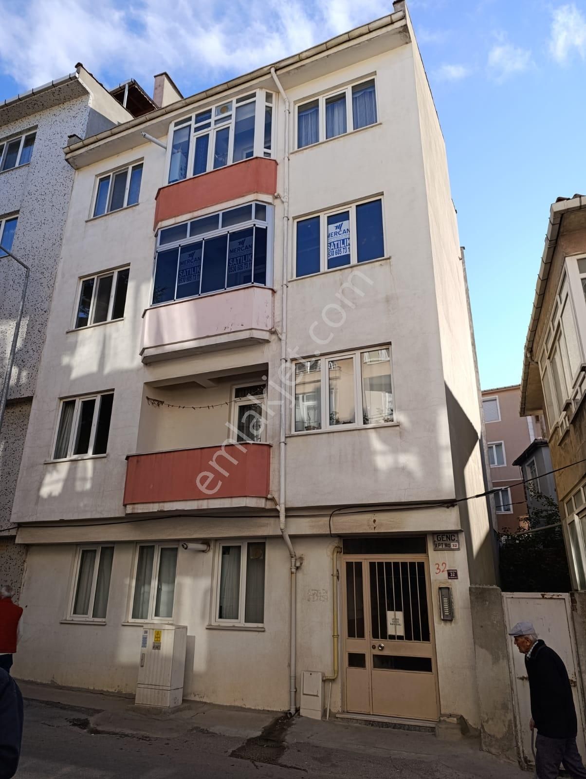 Edirne Merkez Medrese Ali Bey Satılık Daire  EDİRNE MERKEZ MEDRESE ALİ BEY MAHALLESİNDE SATILIK 2+1 DAİRE