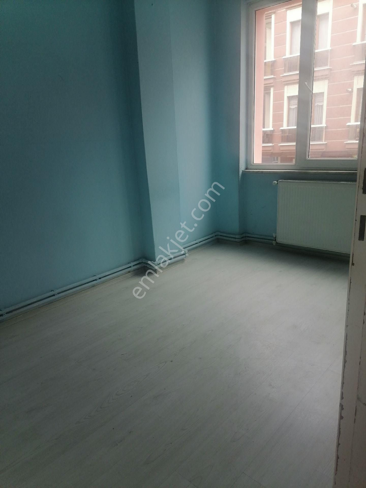 Ümraniye Yamanevler Metro Yürüme Mesafeli Temiz Daire 2+1 1.kat Kiralık - Görsel 9
