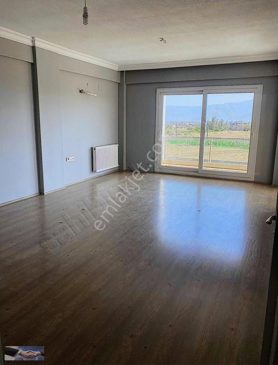 Ödemiş Süleyman Demirel Kiralık Daire ULUS EMLAK'tan MEMURA KİRALIK DAİRE