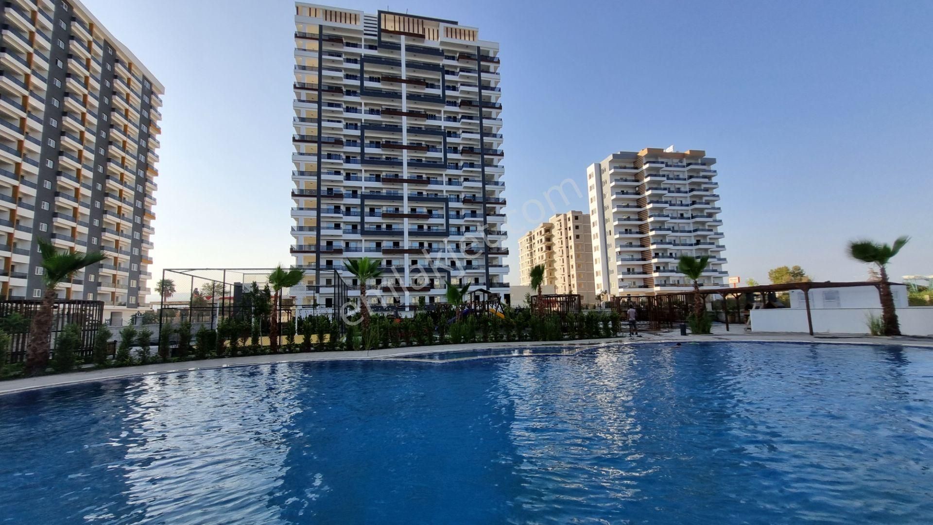 Mersin Erdemli Satılık Yazlık  ROYAL EMLAKTAN TÖMÜK MAH DENİZ MANZARALI UYGUN FİYATLI SATILIK 2+1 SIFIR YAZLIK DAİRE 