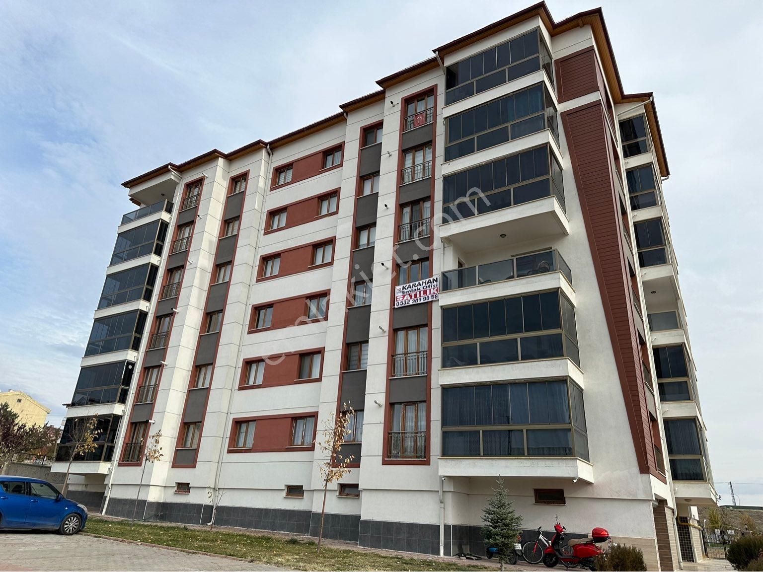 Sivas Merkez Gültepe Satılık Daire KARAHAN EMLAK'TAN iVAPARK AVM KARSISI 3+1 FULL YAPILI LÜX DAIRE