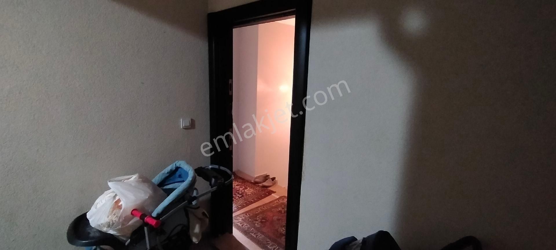 Sancaktepe Merve Satılık Daire Sancaktepe Satılık 3+2 120m² Tersdubleks Toprak temassız 