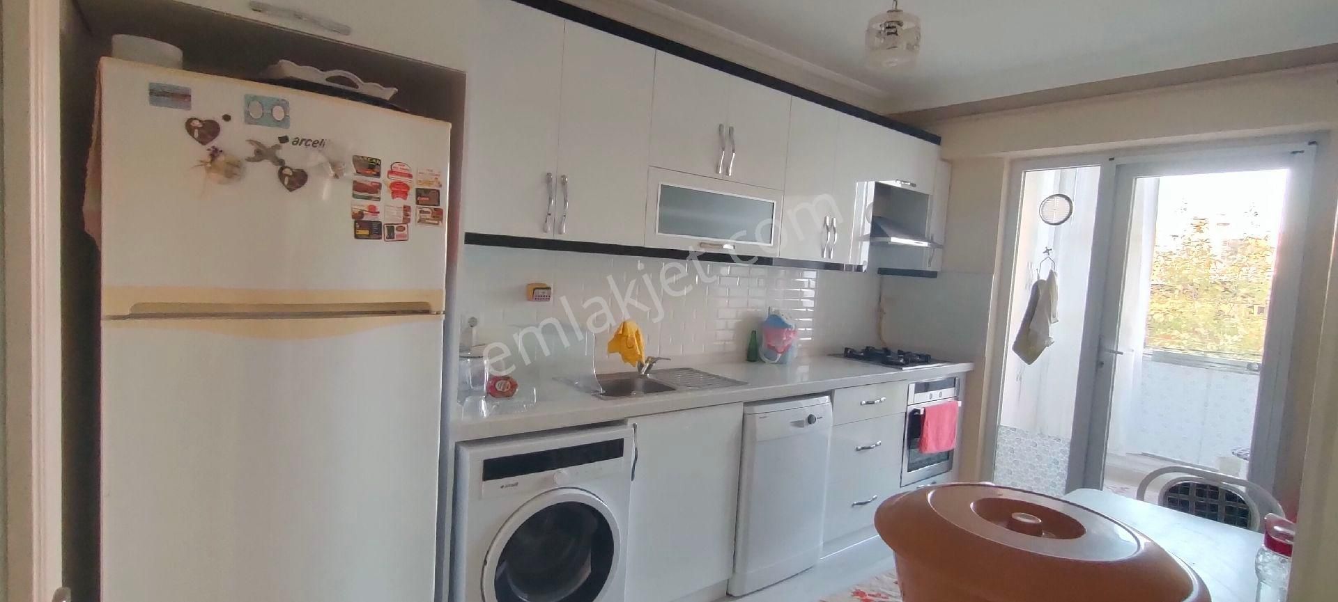 Kestel Vanimehmet Satılık Daire BURSA KESTEL VANİ MEHMET MAHALLESİ'NDE SATILIK 2.KAT 2+1  YILILIK NET: 90 M2 DAİRE