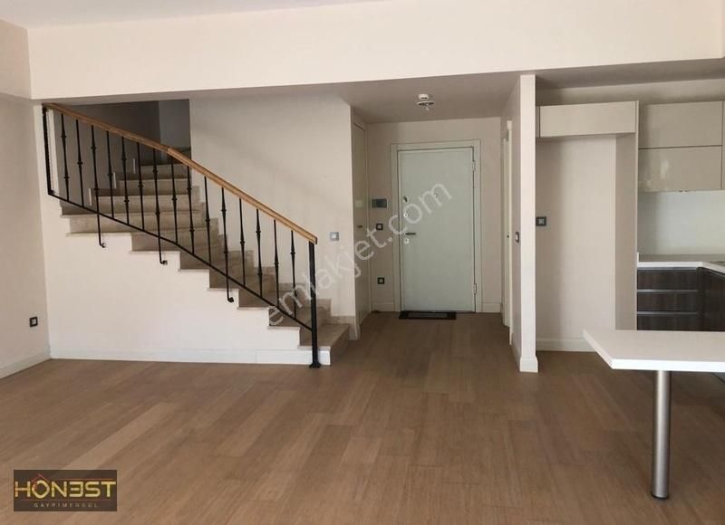 Gaziosmanpaşa Karadeniz Satılık Residence KİPTAŞ VENEZİA MEGA SATILIK 2+1 DUBLEKS DAİRE...BALKONLU 2 BANYO