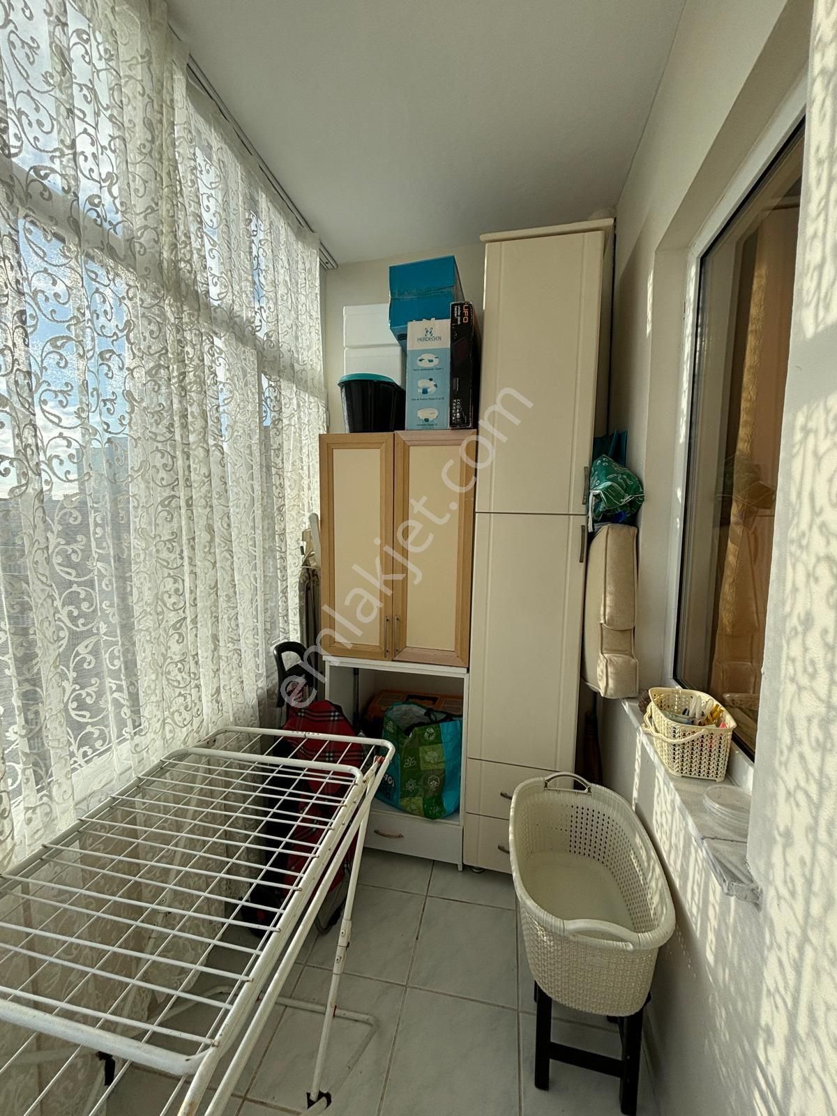 Beylikdüzü Barış Satılık Daire BEYLİKDÜZÜ SATILIK 3+1 DAİRE