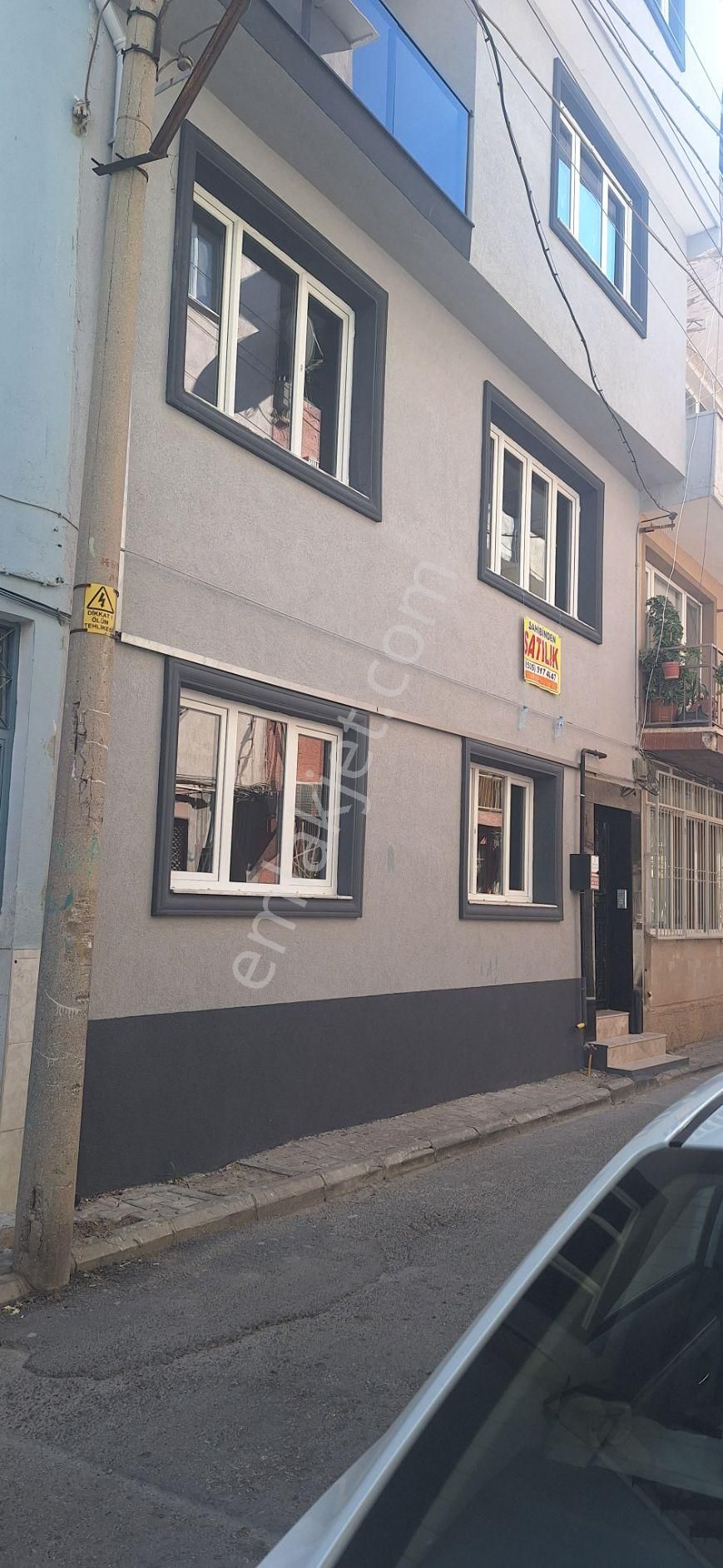 Bornova Barbaros Satılık Daire  ÇAMDİBİ PAZARI YAKINI 150 M2 DUBLEKS DAİRE