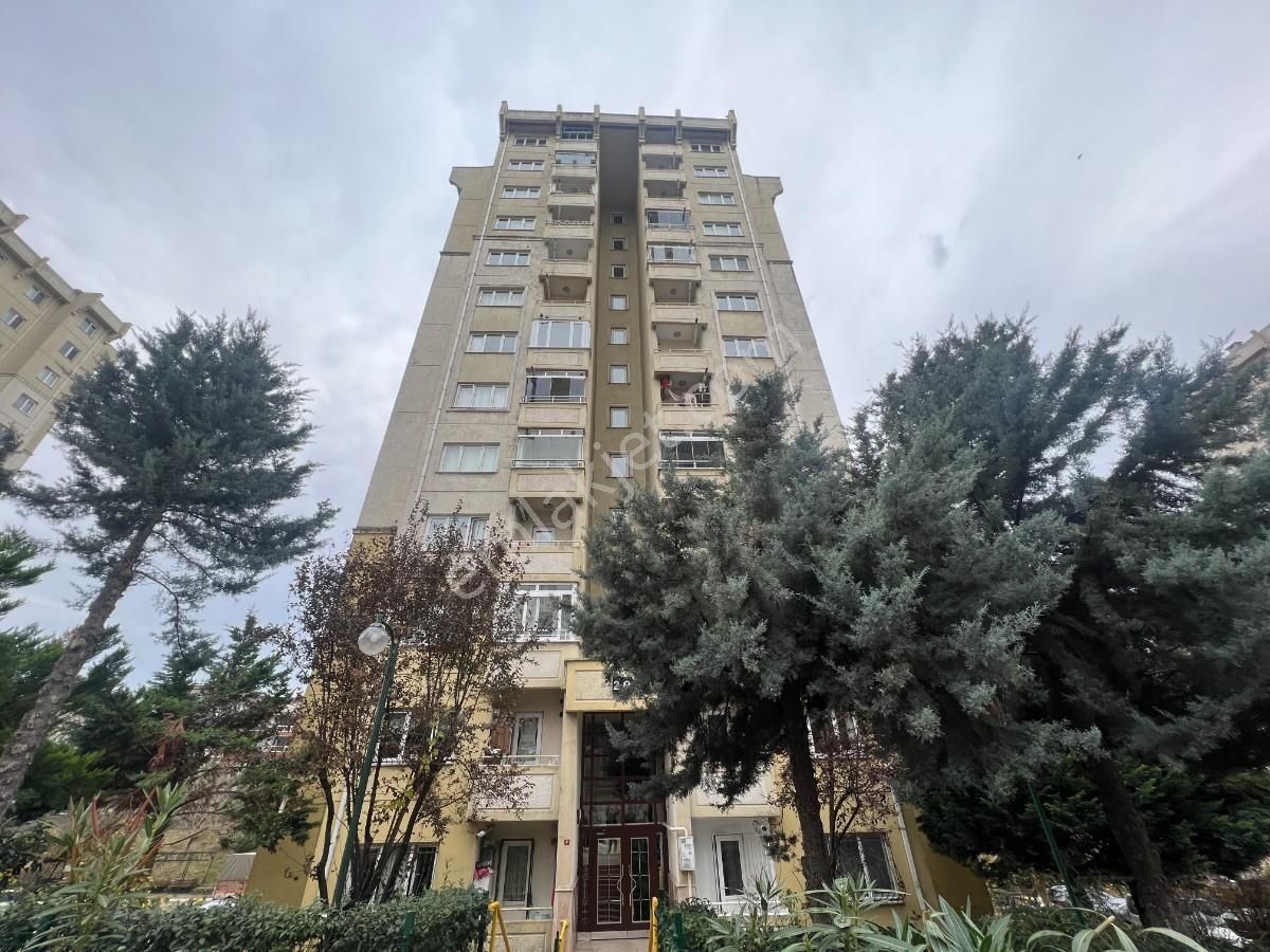 Küçükçekmece Atakent Satılık Daire YELKENCİLER^^DEN HALKALI ATAKENT FULYA  2+1 75m2  SATILIK DAİRE