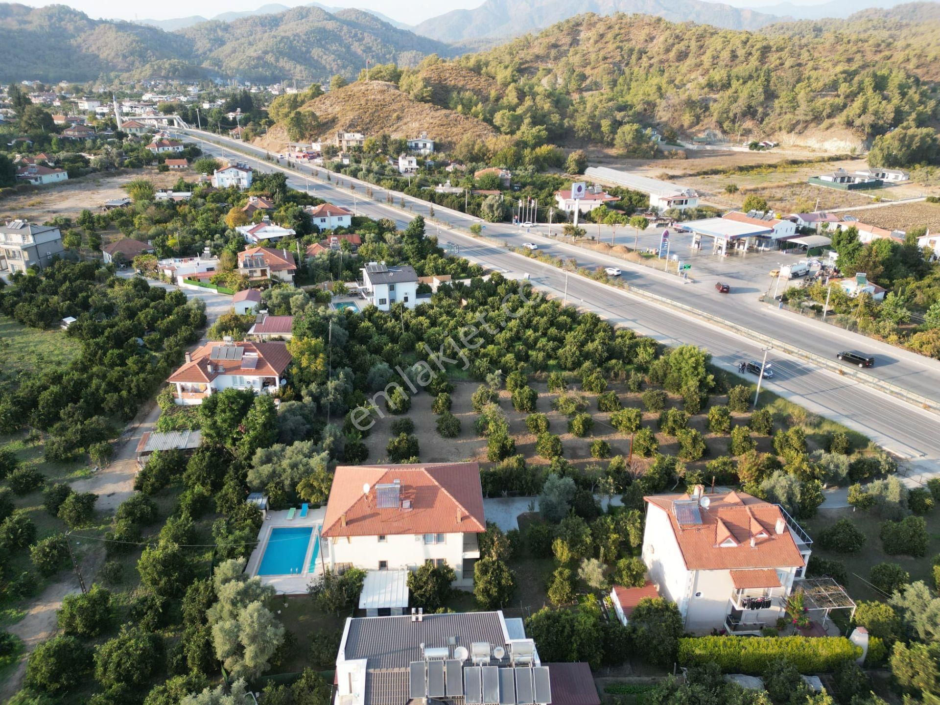 Goldhouse Dan Satılık Tarla Ana Cadde Üzeri Yatırımlık 1.992m2 - Görsel 5
