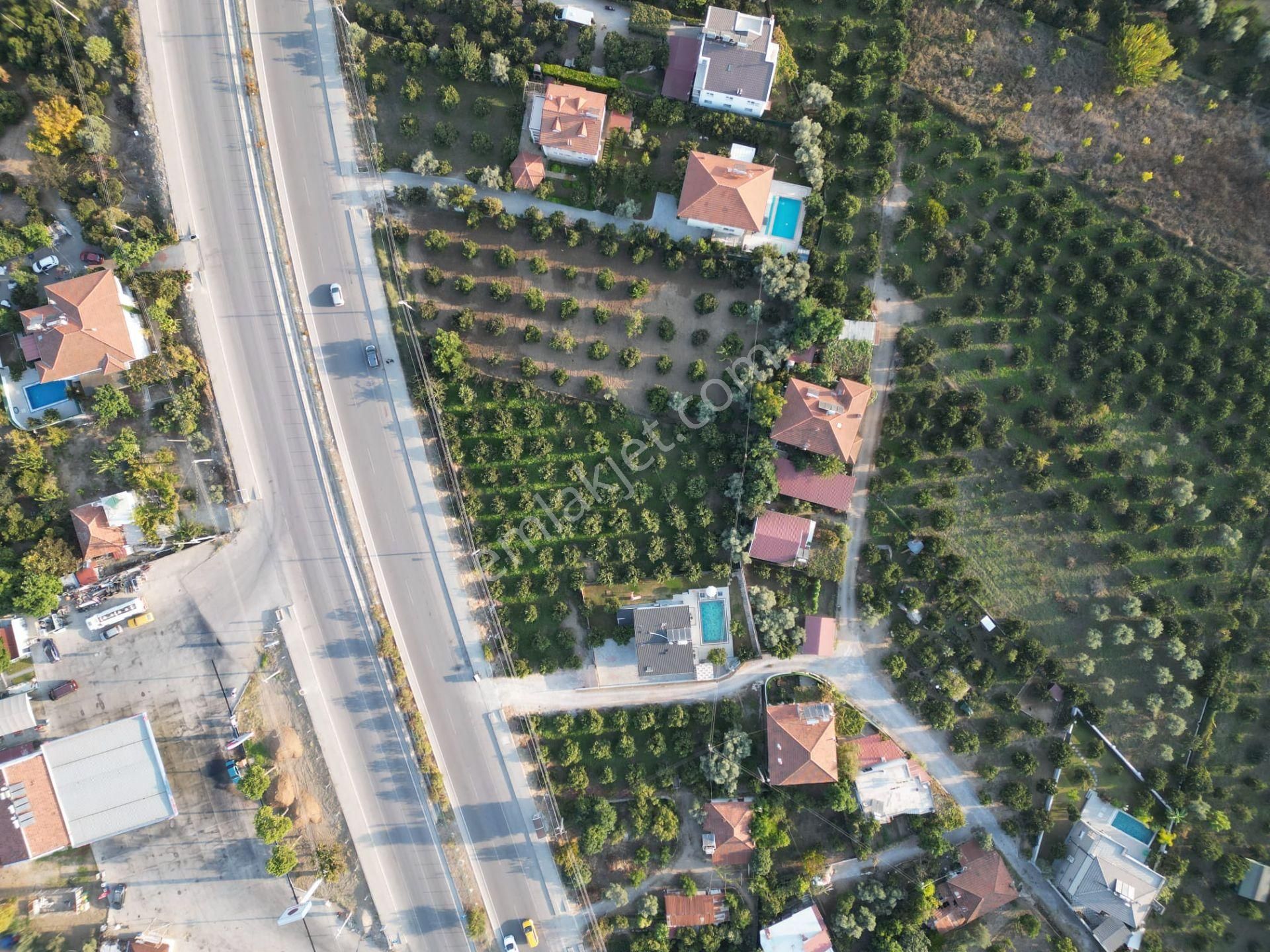 Goldhouse Dan Satılık Tarla Ana Cadde Üzeri Yatırımlık 1.992m2 - Görsel 3