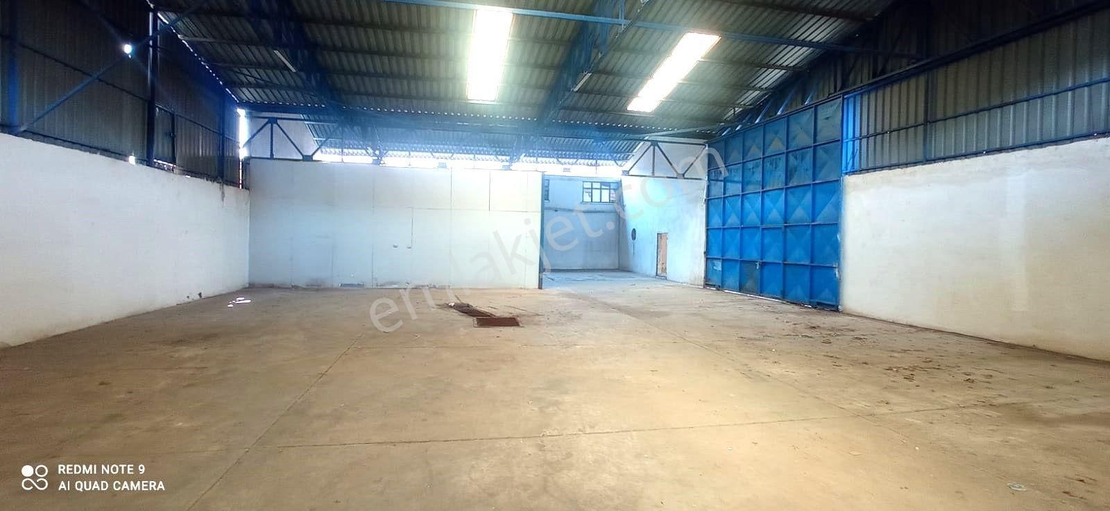 Zorlu Gayrimenkul'den Misis'te 8000m2 İçerisinde 2250m2 Aylık Kiralık İş Yeri - Görsel 2