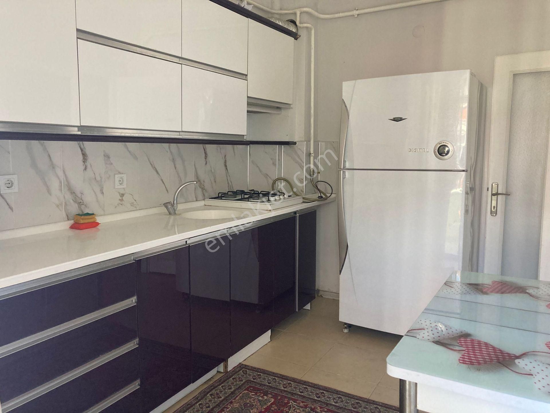 Tokat Merkez Mahmutpaşa Kiralık Daire  ADLİYE-SGK-AİLE SOSYAL POLİTİKALAR YAKININDA 2+1 BALKONLU 