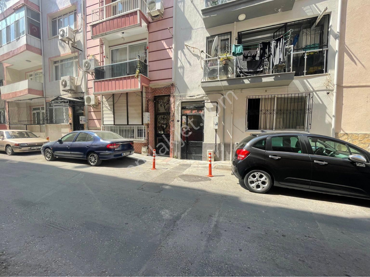 Konak Güzelyalı Satılık Daire GÜZELYALIDA BOŞ SATILIK 3+1 DAİRE