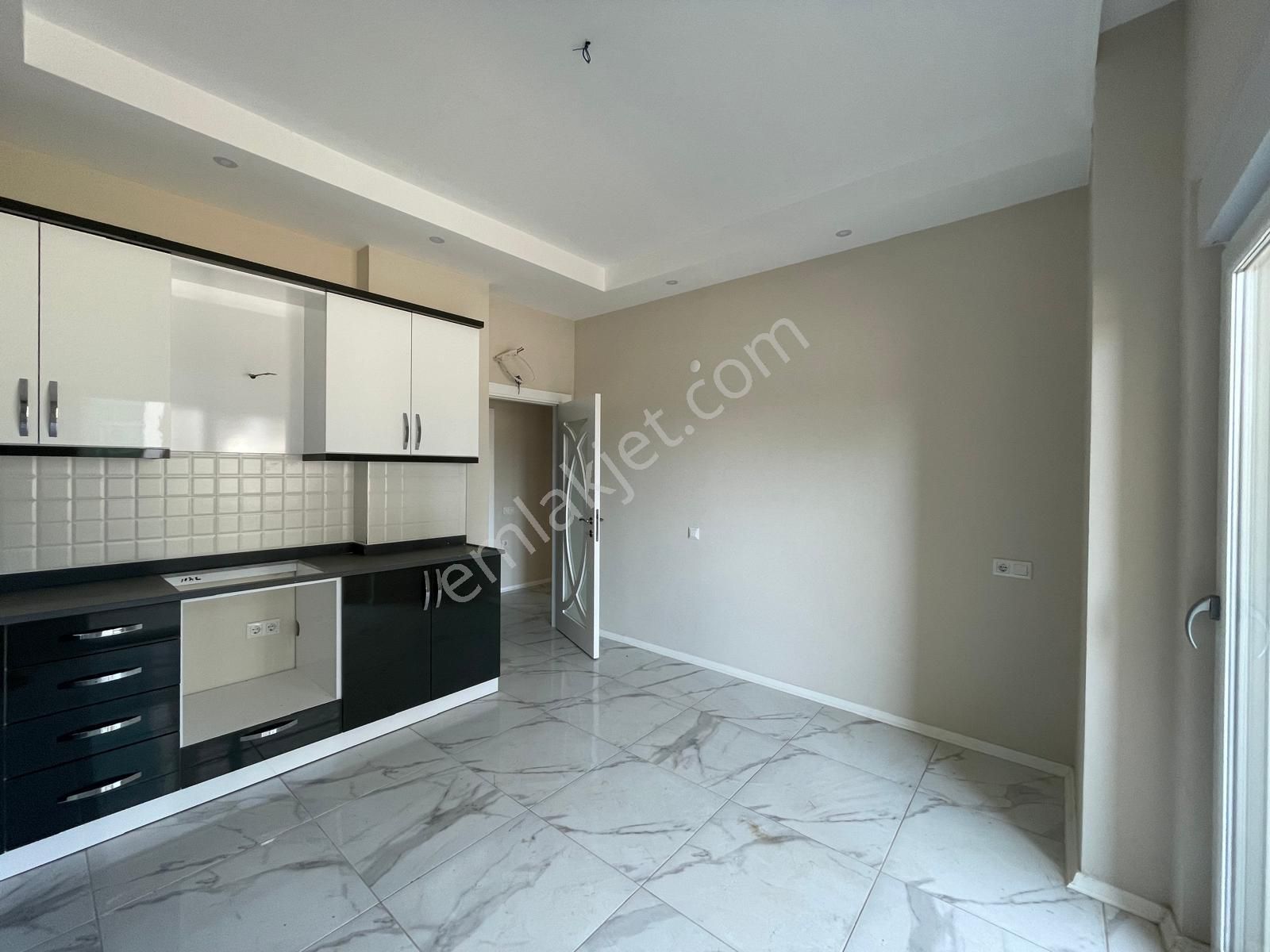 Alanya Oba Mah. Satılık Ayrı Mutfaklı 3+1 Daire - Görsel 3