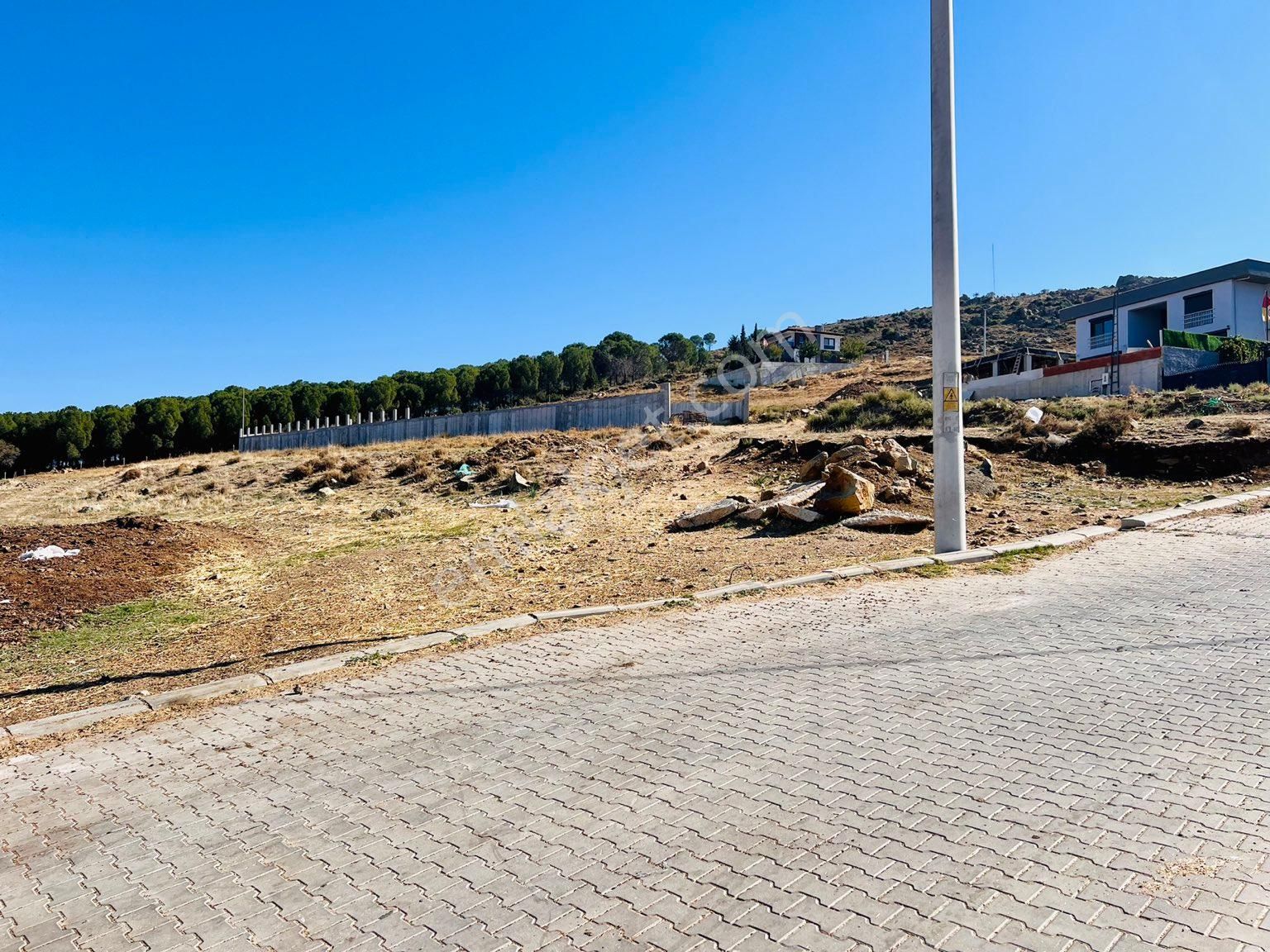 Tire Karateke Satılık Villa İmarlı VİLLA İMARLI 484 M2 SATILIK ARSA