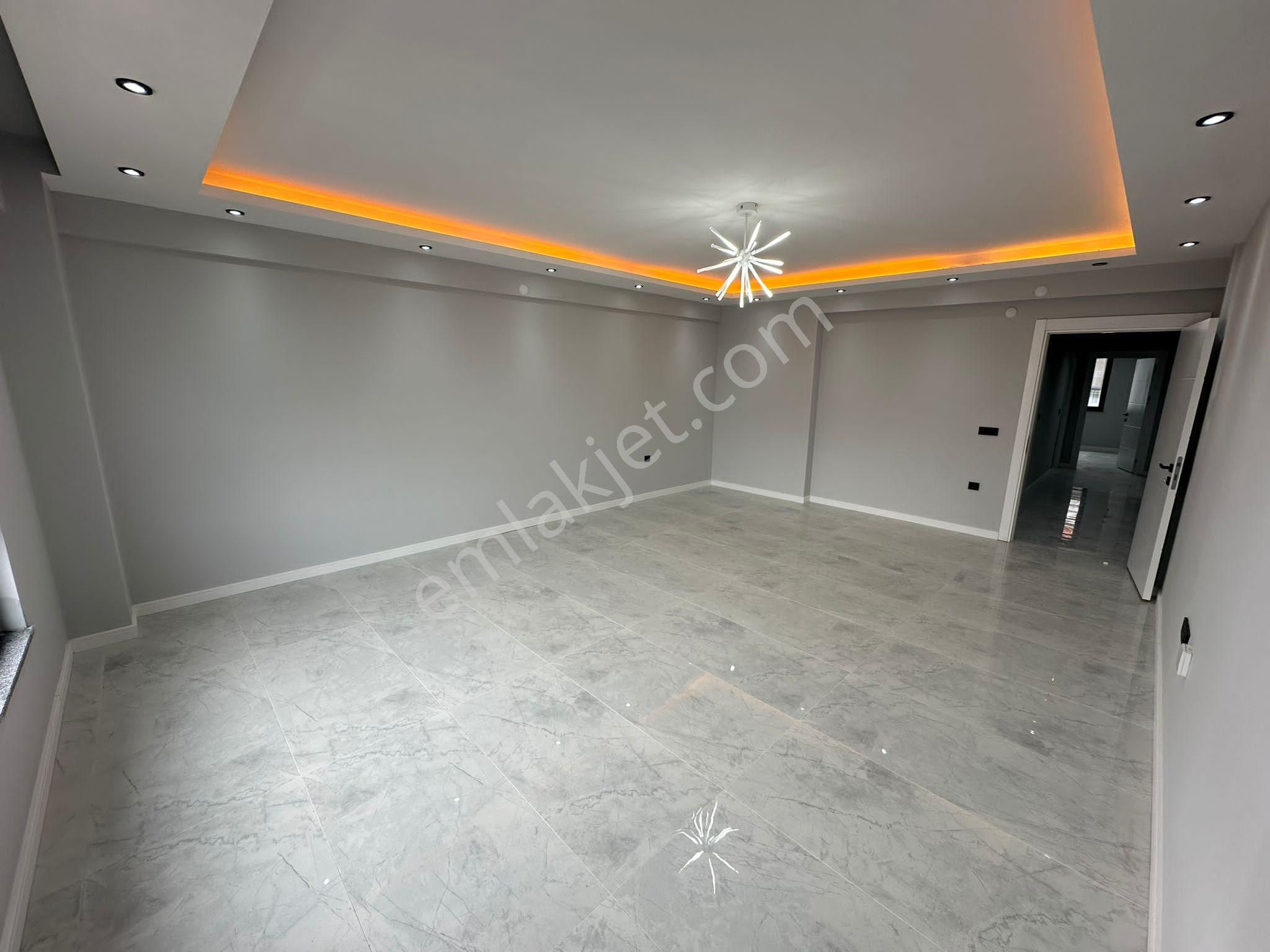 Tepebaşı Çamlıca Satılık Daire  EROGLU GAYRİMENKULDEN 170 M2 ÖZEL A PLUS DAİRE 