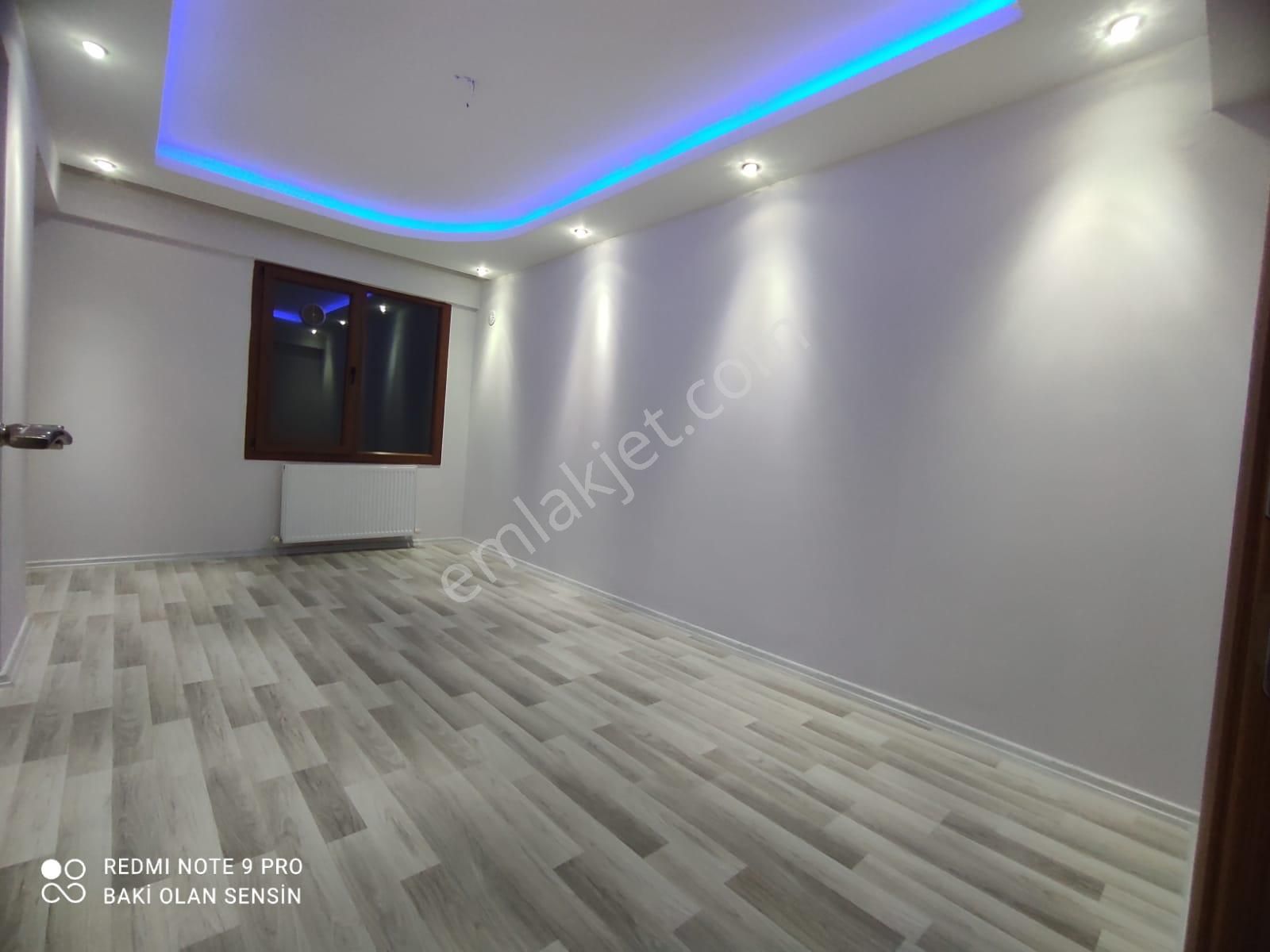 Yunusemre Muradiye Satılık Daire  MURADİYE  MAHALLESİ   3+1 145 M2 5 KATLININ 5.KATI