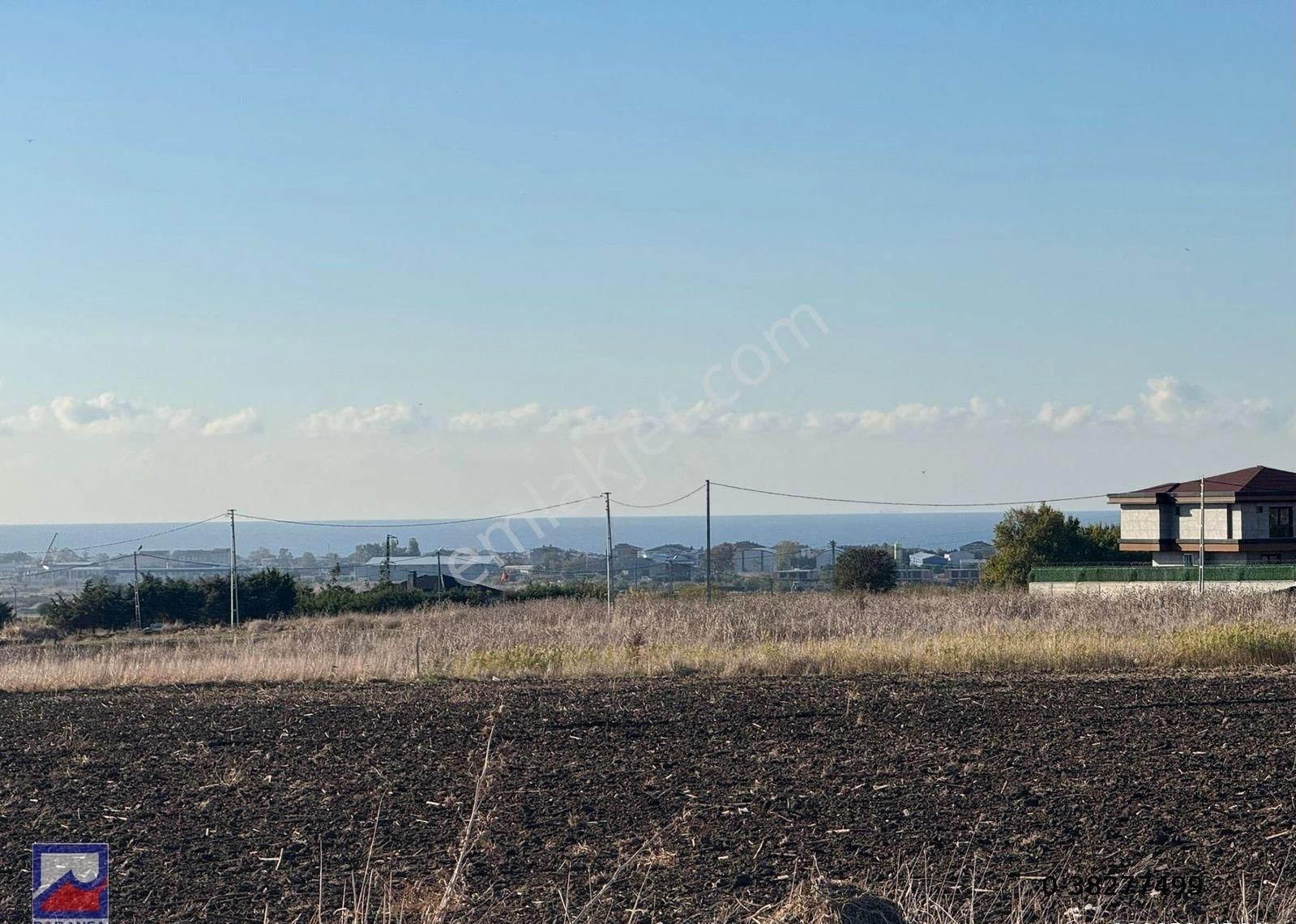 Silivri Selimpaşa Satılık Konut İmarlı Silivri Selimpaşa'da Deniz Manzaralı İnşaat'a Uygun Arsa