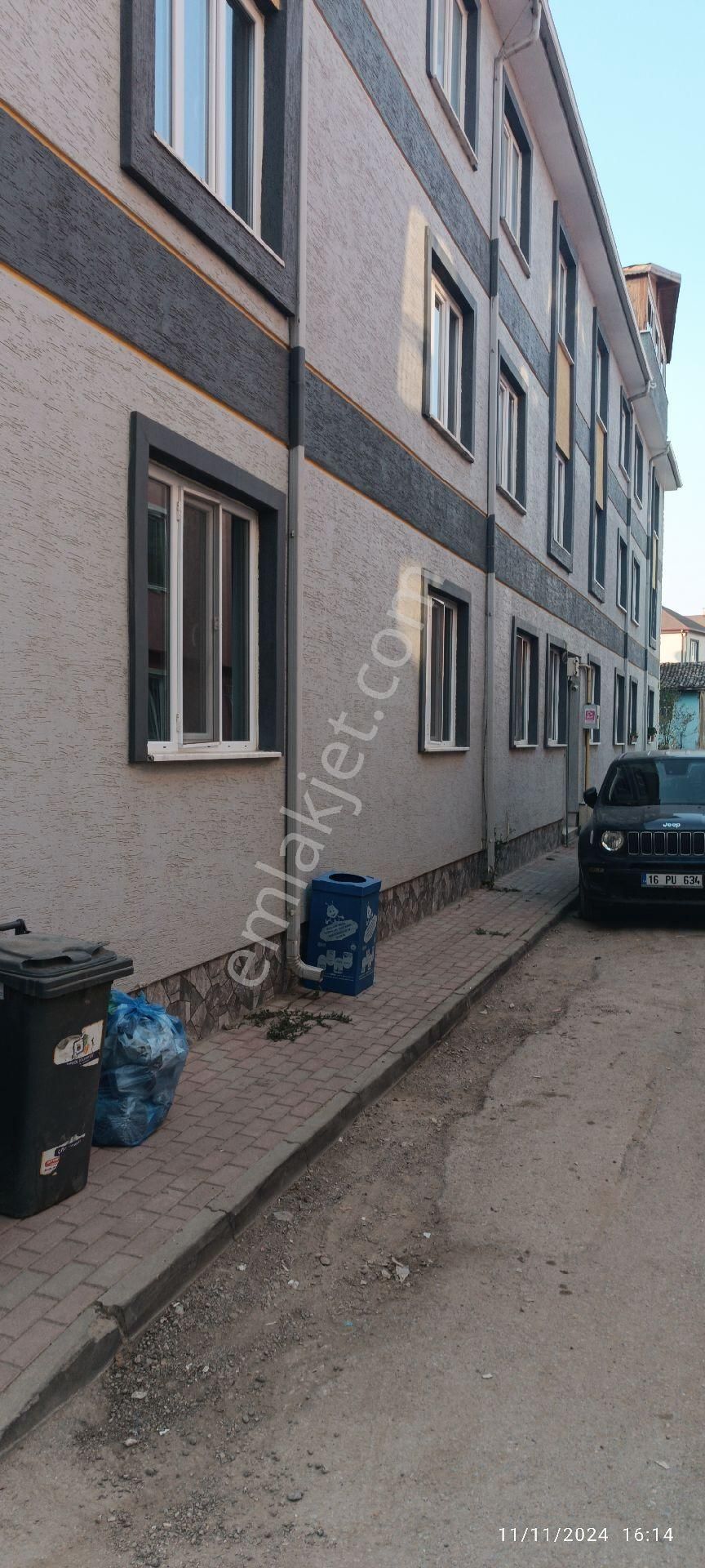 İnegöl Mahmudiye Kiralık Daire EYLÜL EMLAK TAN İNEGÖL MAHMUDİYE PAZARTESİ PAZARINA YAKIN KİRALIK YENİ 3+1 DAİRE