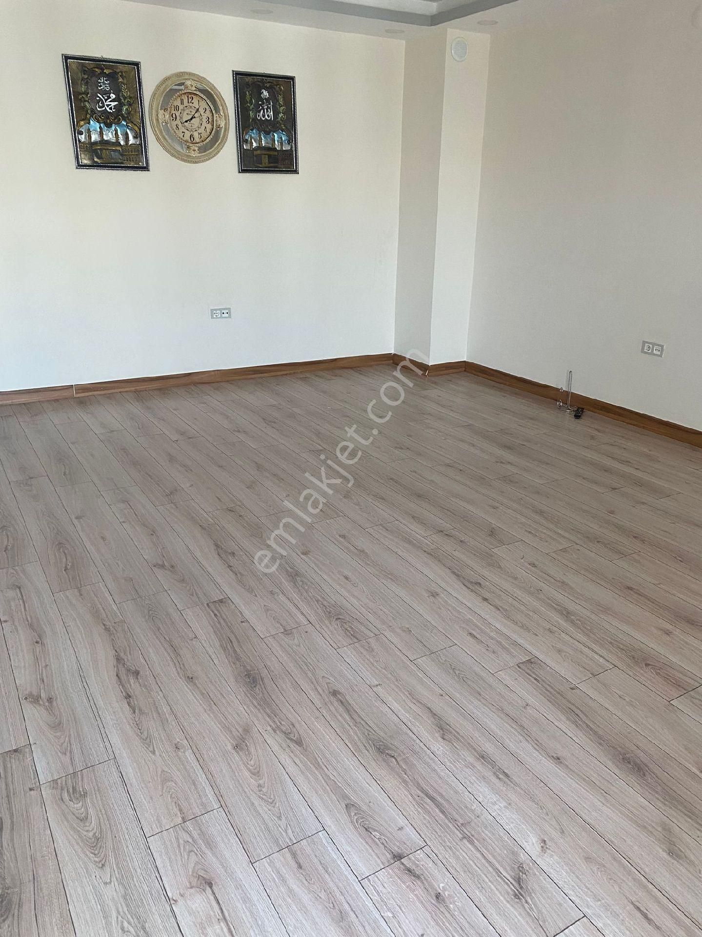 Nusaybin Abdulkadirpaşa Kiralık Daire ACAR EMLAKTAN KİRALIK ABDULKADİRPAŞA MAH TOKİ 11 ETAPTA 2+1 140M2 LÜKS DAİRE