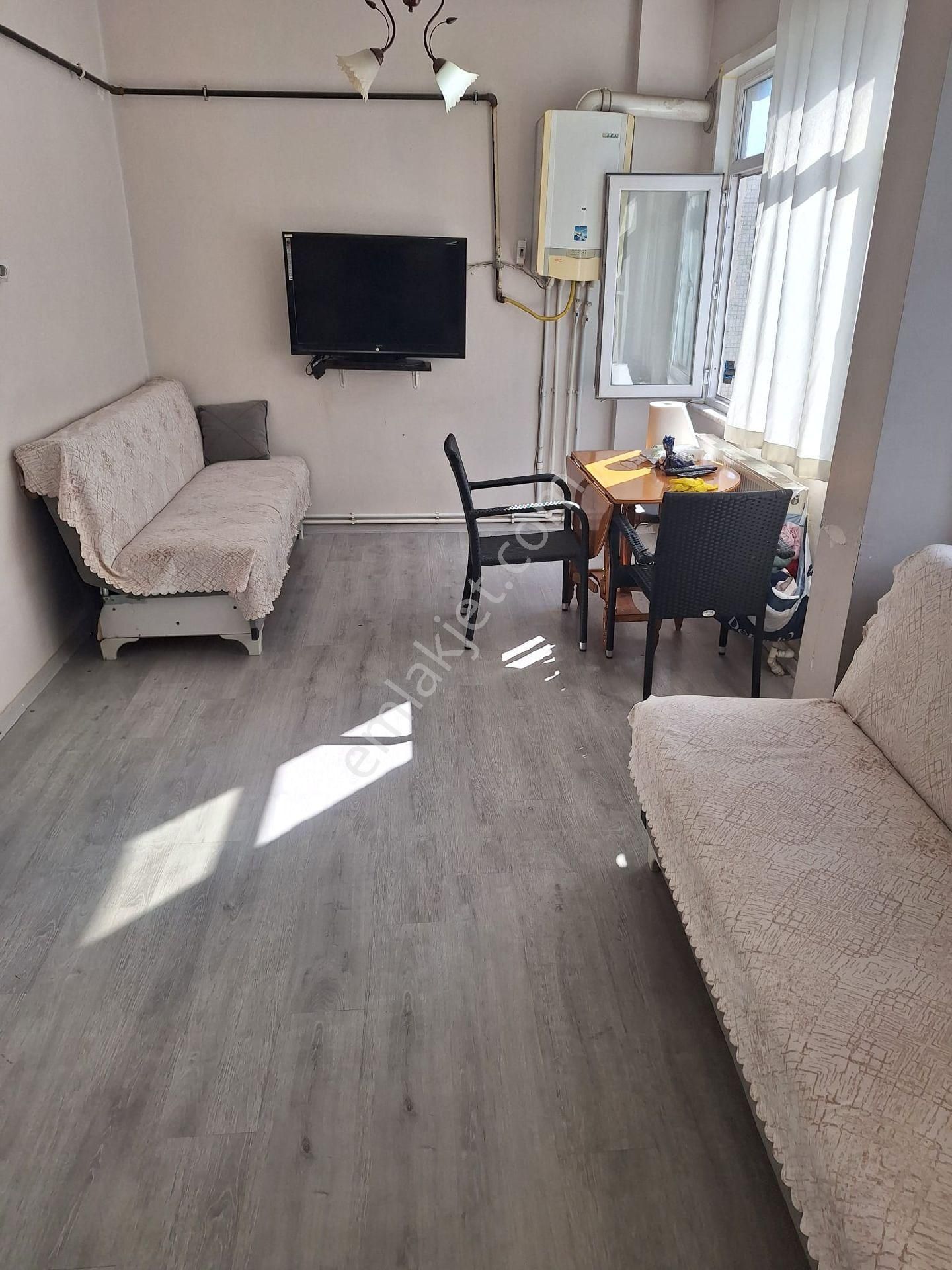 Fatih Yedikule Kiralık Daire full eşyalı 2+1 daire