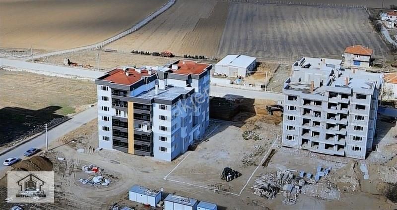 Karaman Merkez Yenişehir Satılık Daire TALHA TOZDUMAN'DAN YENİŞEHİR MH. OTURUMA HAZIR TERASLI 355M2/4+1