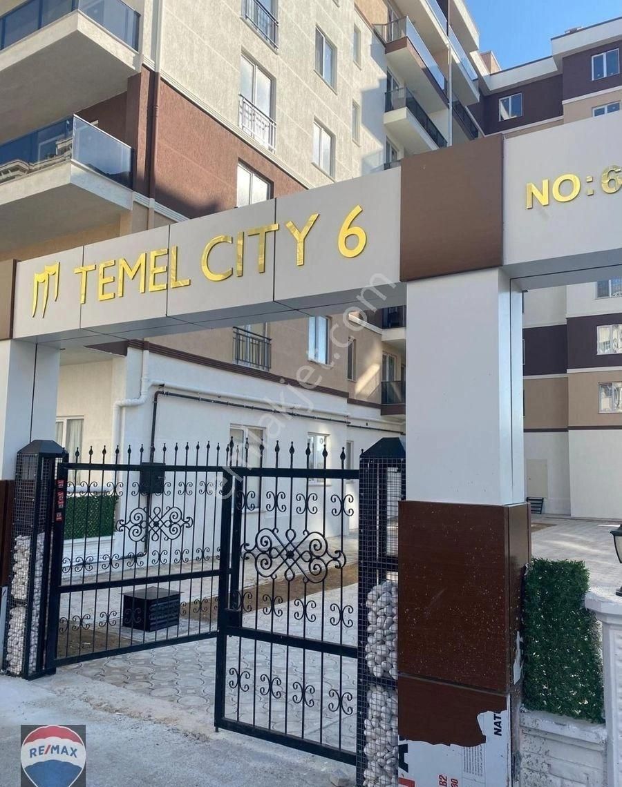 Çanakkale Merkez İsmetpaşa Kiralık Daire ÇANAKKALE MERKEZ İSMETPAŞADA SIFIR, ARA KAT KİRALIK 1+1