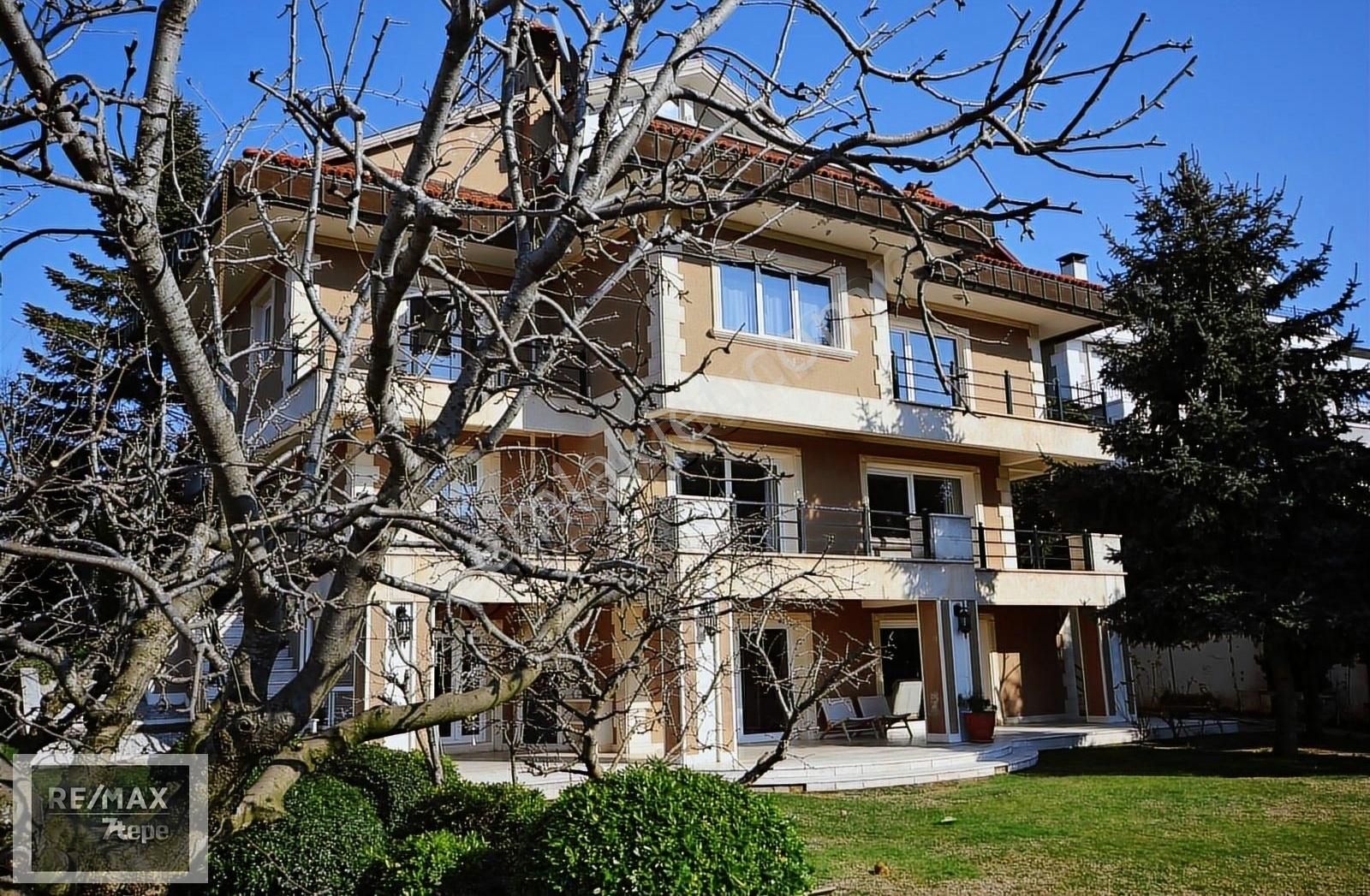 Beykoz Acarlar Satılık Villa REMAX7TEPE'DEN ACARKENT SATILIK B TİPİ VİLLA