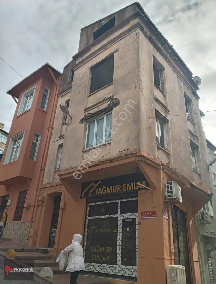 Beyoğlu Çatma Mescit Satılık Bina 7490 Rengarenk'ten Stadyum'a Komşu 4 Katlı Dükkanlı Fırsat Bina