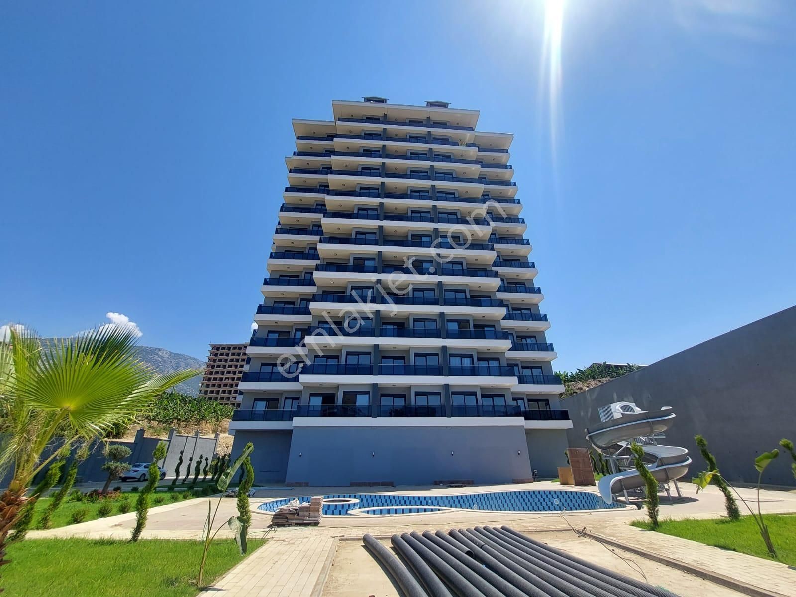 Alanya Mahmutlar Satılık Daire  ALANYA MAHMUTLAR 1+1 56M2 SIFIR DAİRE FULL AKTİVİTELİ SATILIK DAİRE !