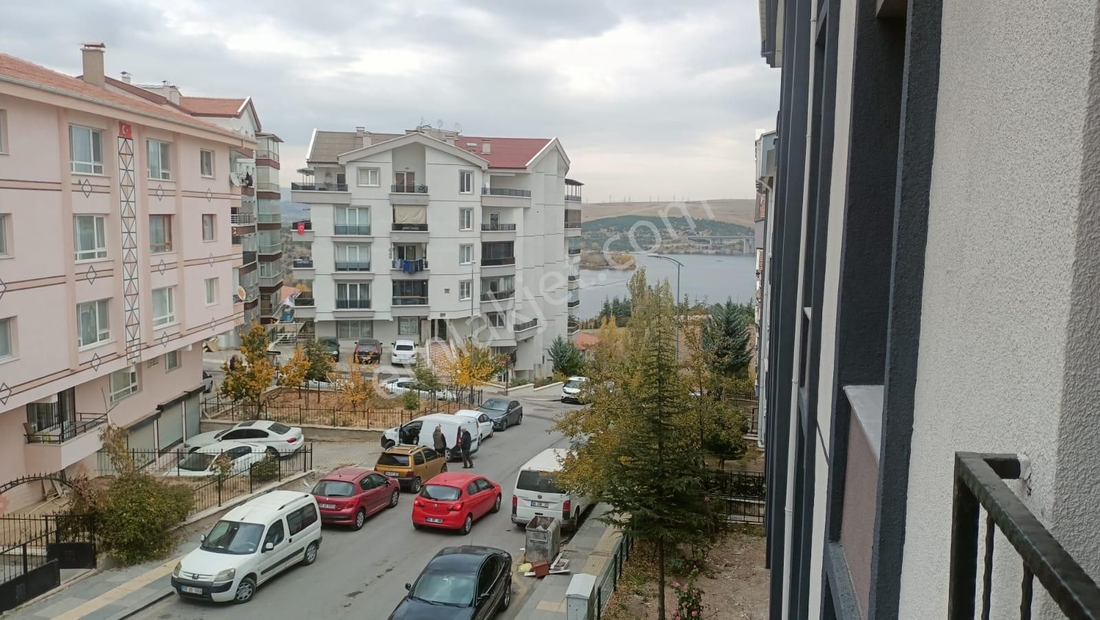 Mamak Yeşilbayır Kiralık Daire YENİBAYINDIRDA 3+1 MAVİGÖL MANZARALI KİRALIK DAİRE