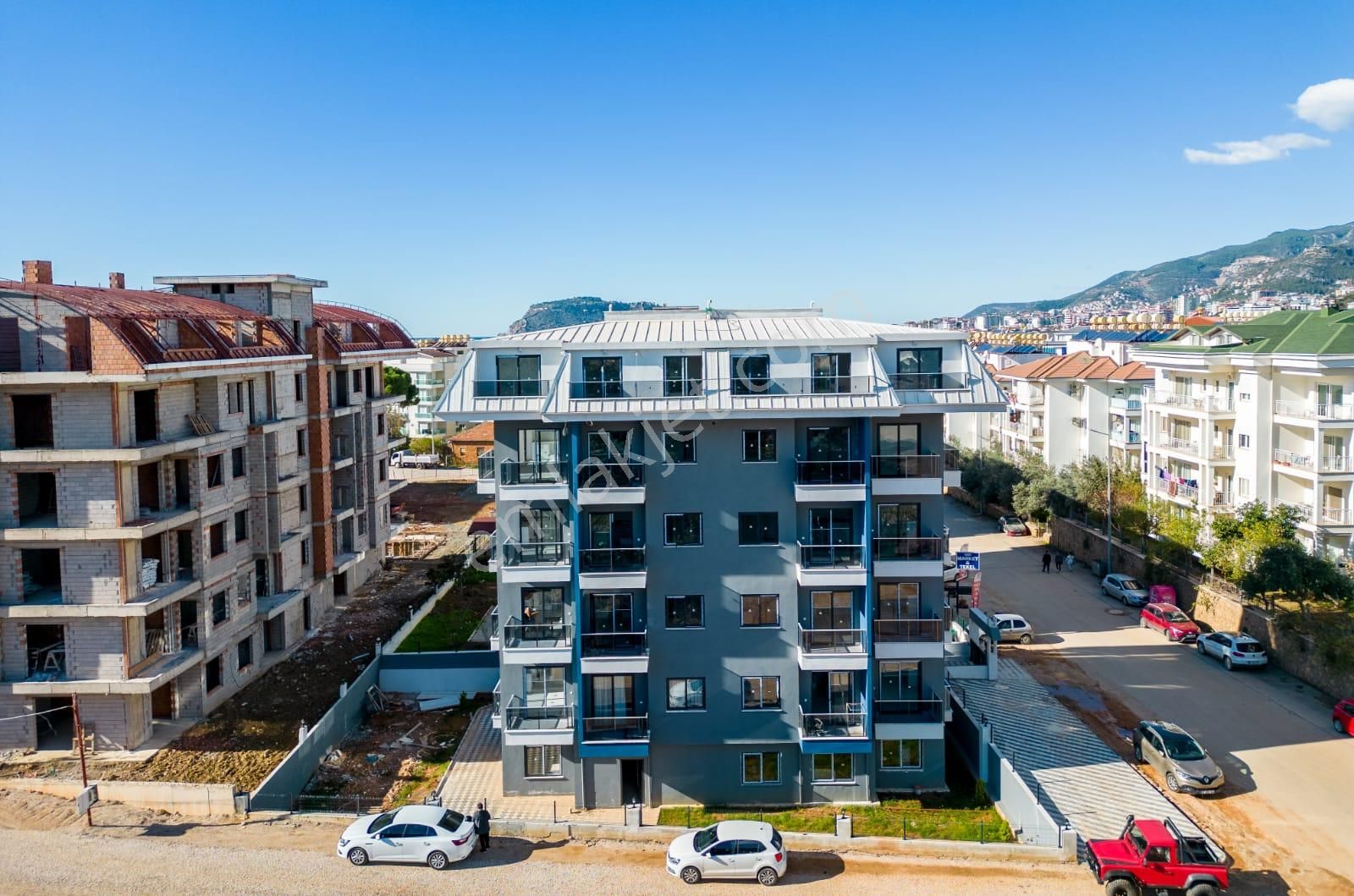 Alanya Oba Satılık Daire  ALANYA OBA 3+1 156 M2 FULL AKTİVİTELİ SIFIR SATILIK DAİRE !