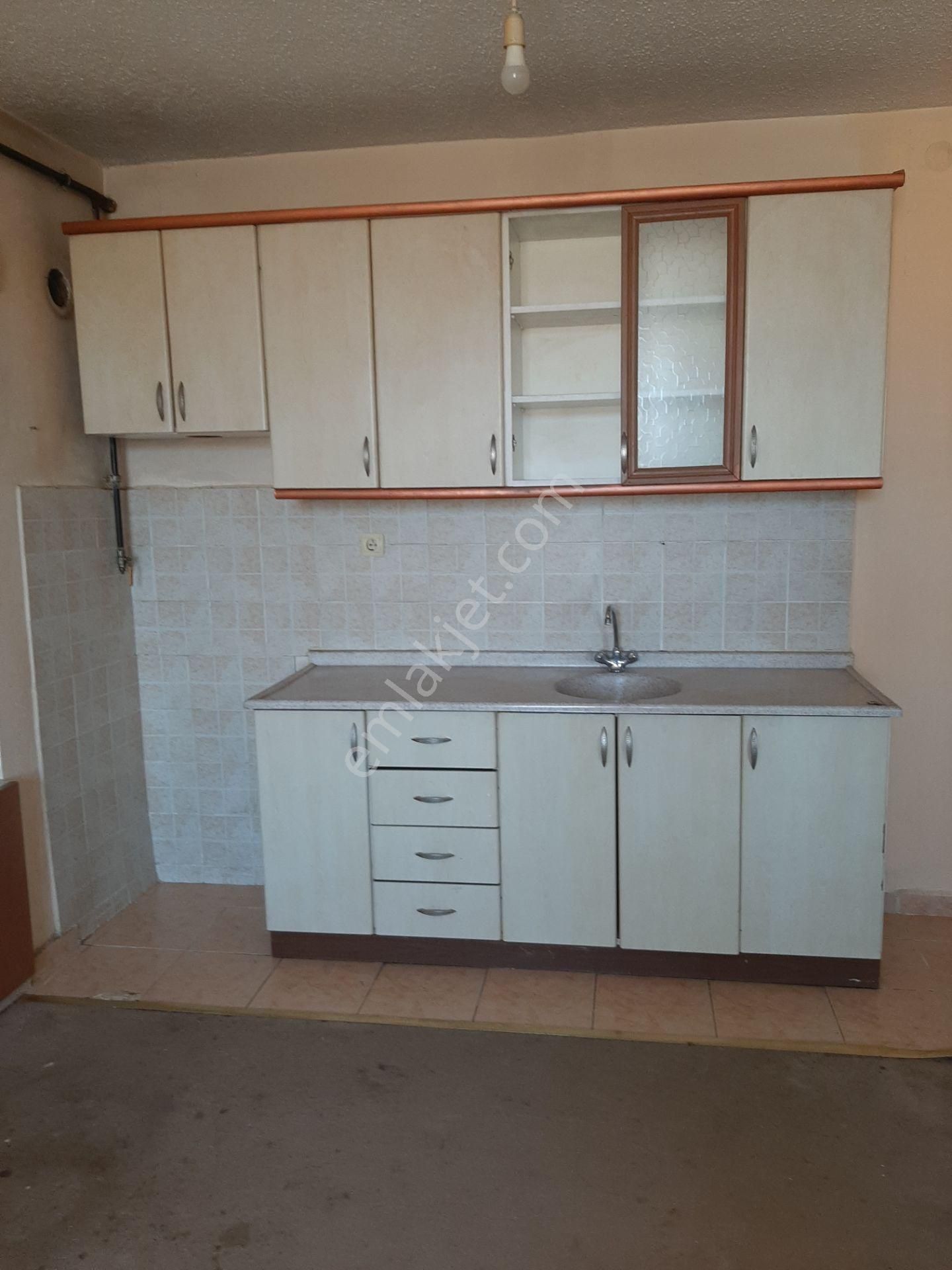 Karesi Yeni Kiralık Daire  AŞKIN EMLAK`TAN YENİ MAH  TOKİ DE 2.KAT DAİRE