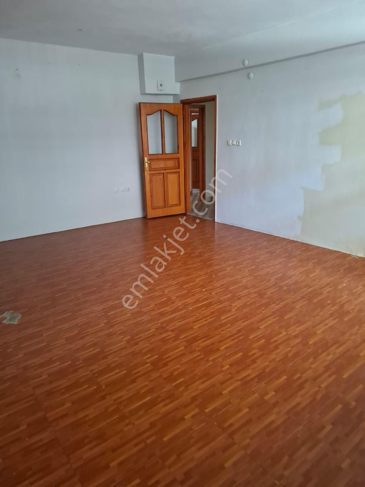 Ataşehir İçerenköy Kiralık Daire DOĞAN EMLAK TAN 3+1 MÜSTAKİL EV