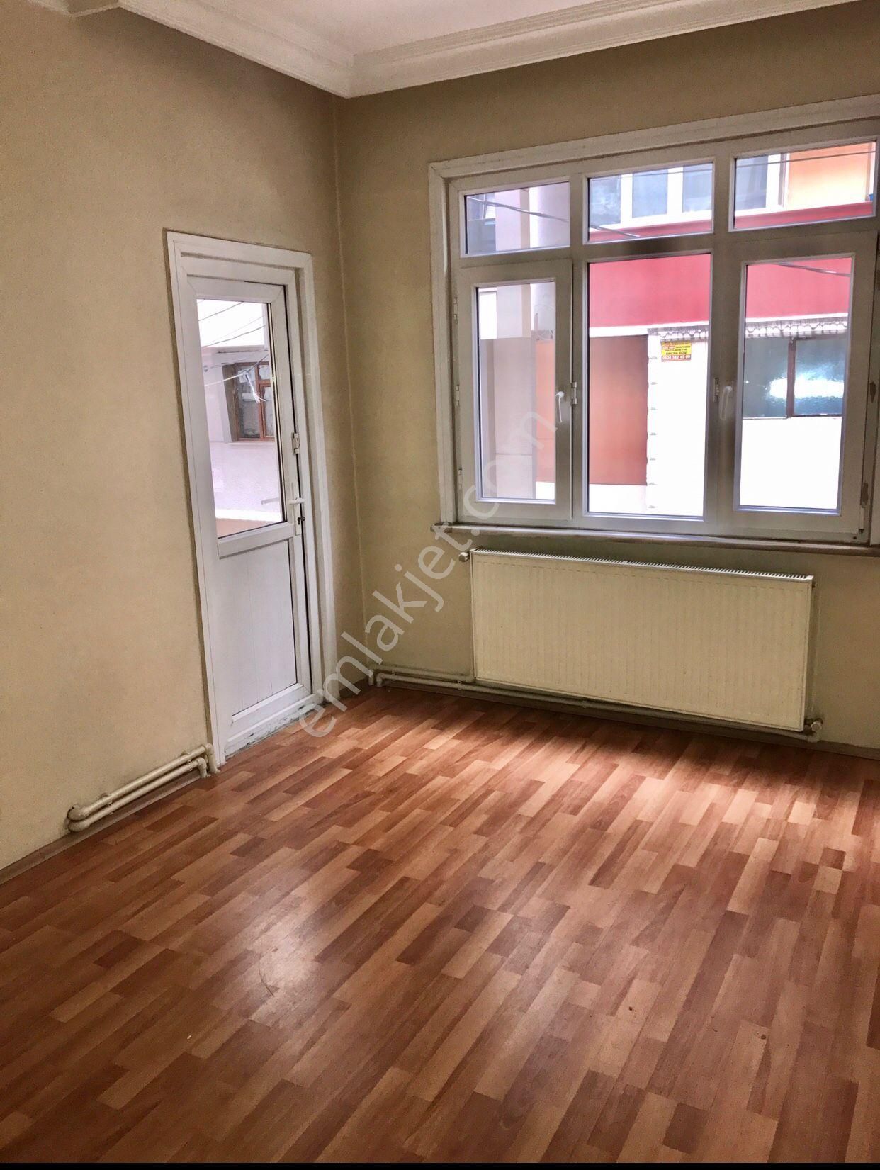 Esenler Nine Hatun Satılık Daire AVRUPA EMLAK TAN ESENLER NİNE HATUN MH 110M² 3+1 1.NORMAL KAT(HİSSELİ TAPU)KOMBİLİ PETEKLİ(KİRACILI)