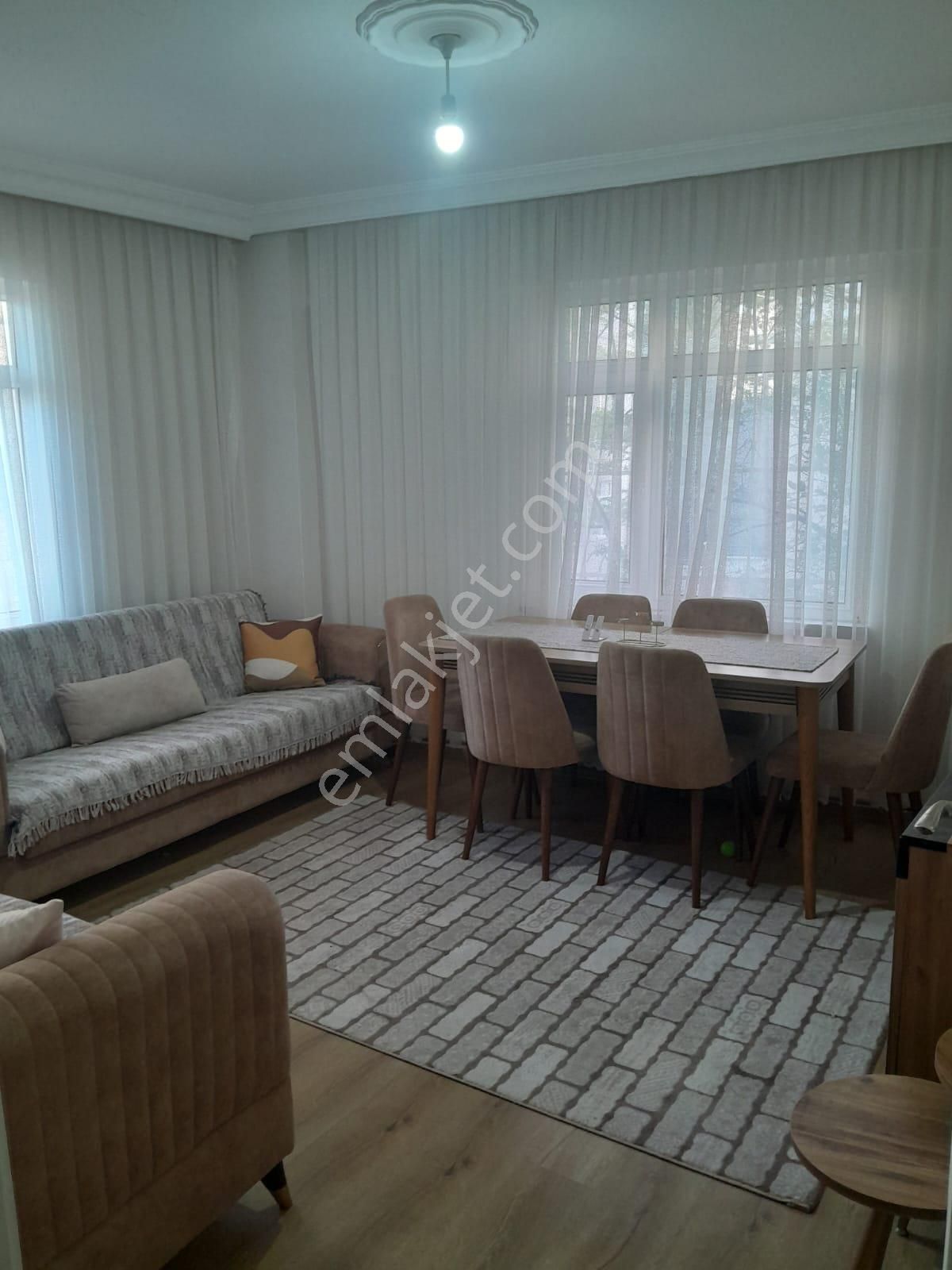 Eyüpsultan Düğmeciler Kiralık Daire EYÜPSULTAN DÜĞMECİLERDE KİRALIK DAİRE 3+1 100m2