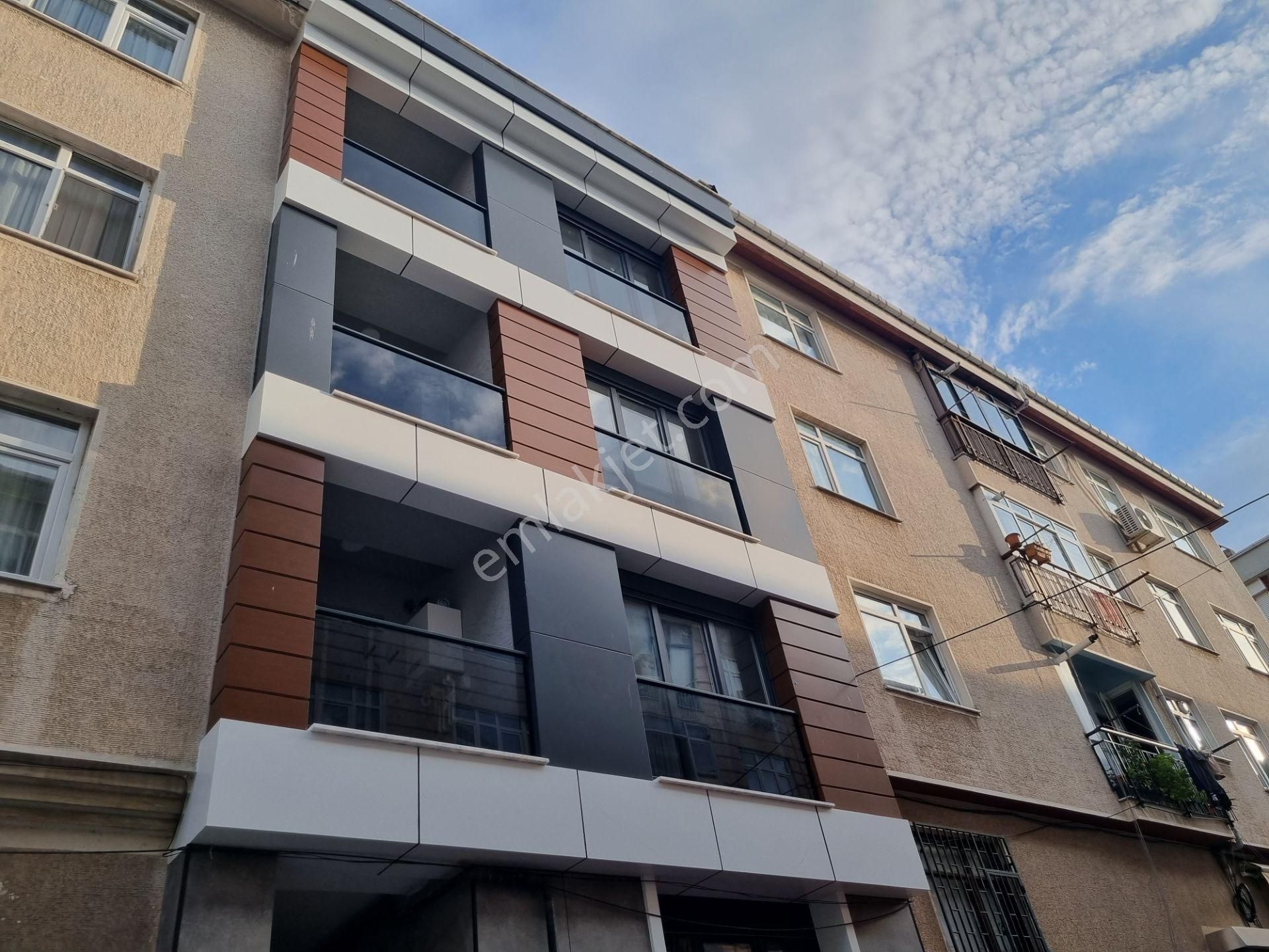 Üsküdar Valide-i Atik Satılık Daire  DELUXE 26 ' DAN YENİ BİNADA ASANSÖRLÜ BALKONLU 3+1 110 m2 DAİRE