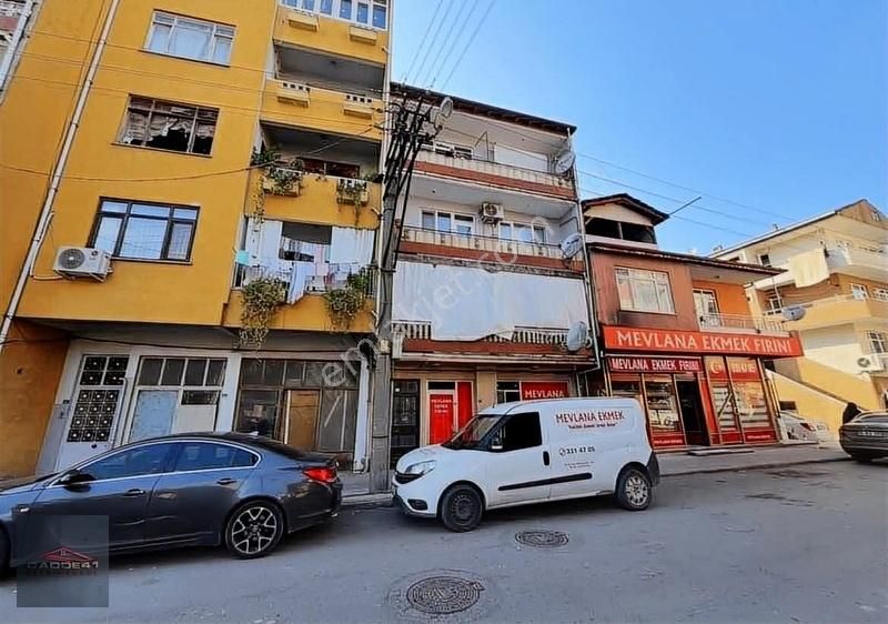 İzmit M. Alipaşa Satılık Daire MehmetAlipaşa Mahallesinde Satılık 2+1 Daire