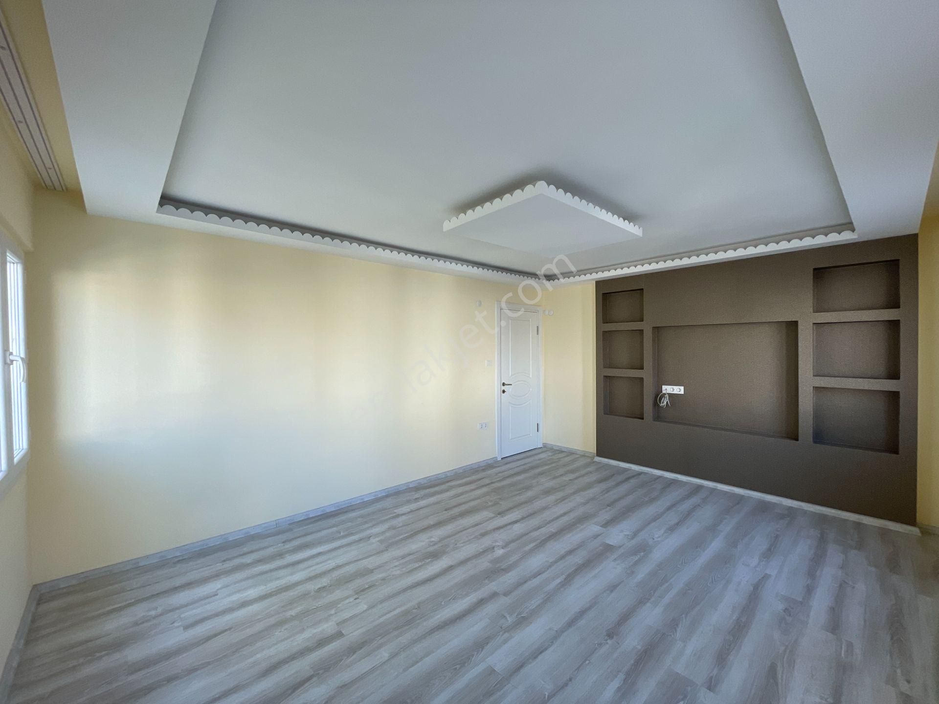 Didim Atatürk Bulv. Yeni Tadilatlı Ayrı Mutfak 2+1 Daire/ofis - Görsel 3