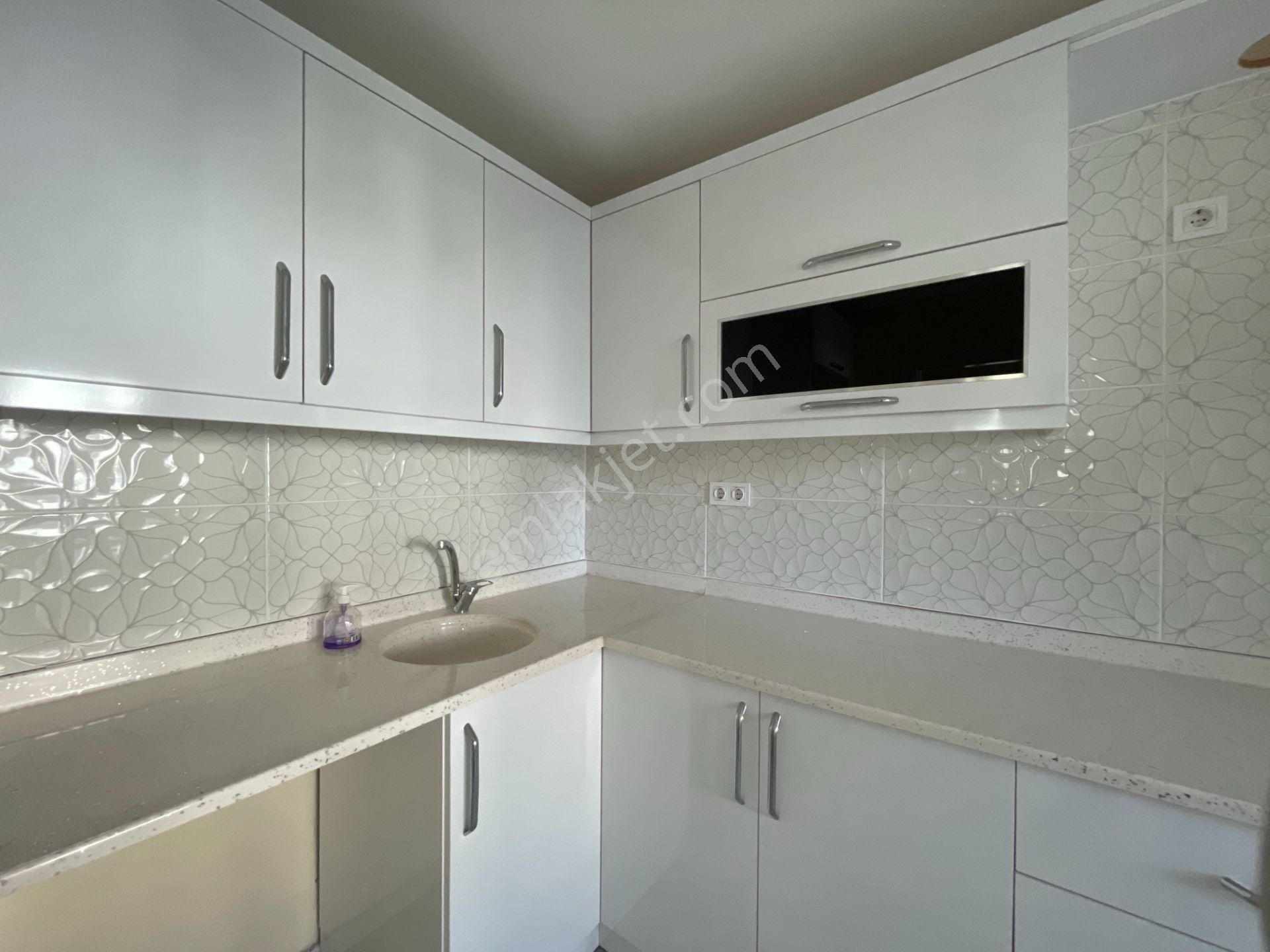 Didim Atatürk Bulv. Yeni Tadilatlı Ayrı Mutfak 2+1 Daire/ofis - Görsel 5