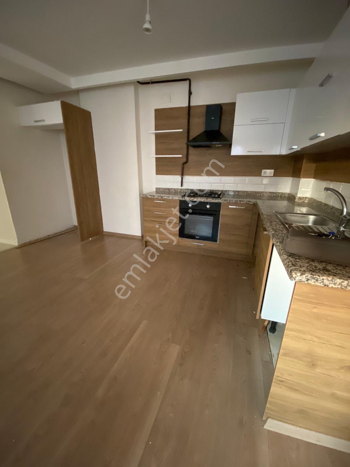 Seyhan Yeşilyurt Kiralık Daire Yeşilyurt Ta Metro Yolunda Kiralık 2+1+dgk+ankastreli+çb+ful Yapılı Kupon Daire